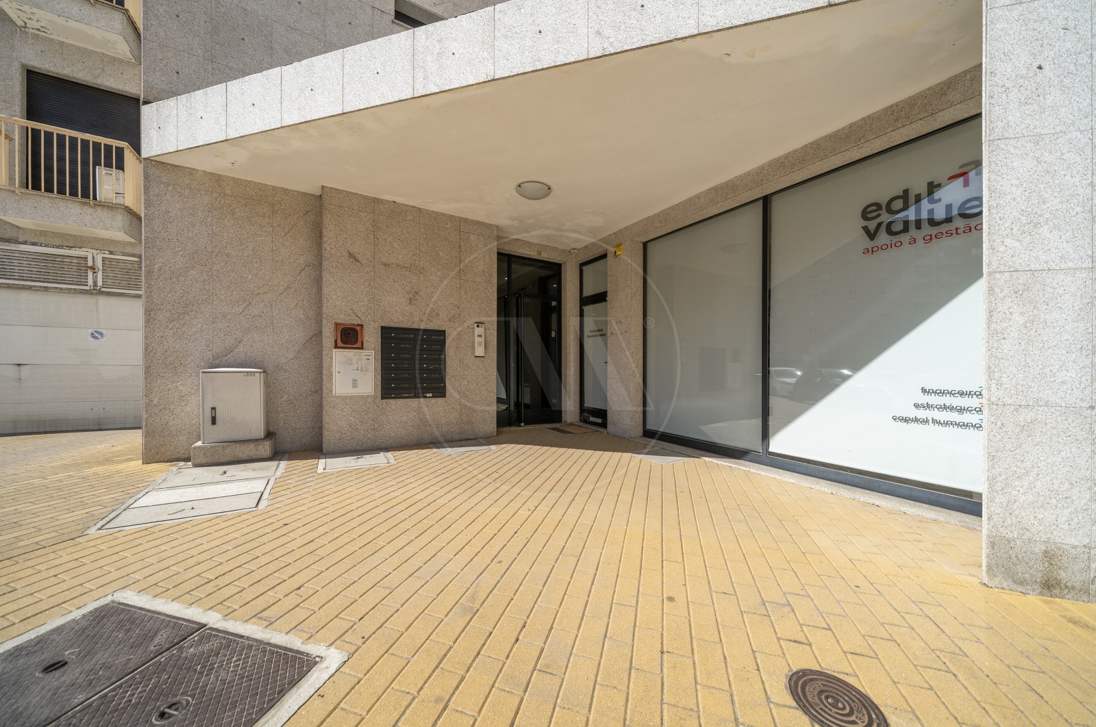 Apartment T3 for For sale in Braga (São Vítor), Braga, Braga - Entrada (Imagem 1)