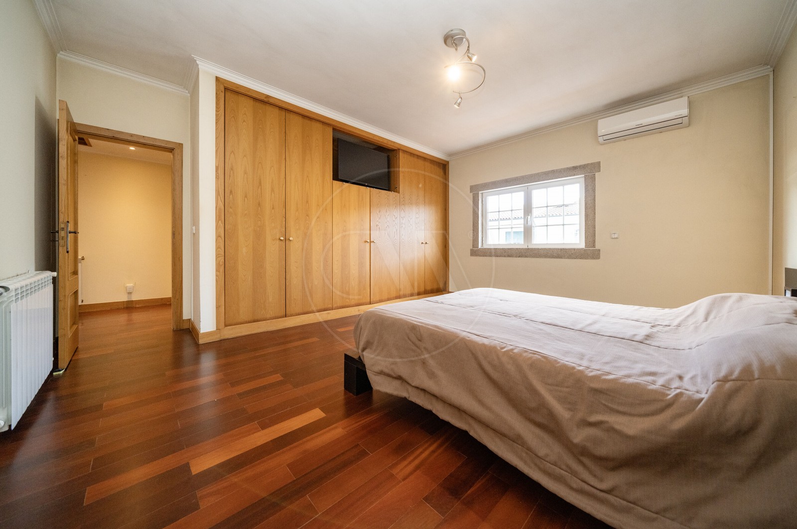 Moradia T5 para Venda em Merelim (São Pedro) e Frossos, Braga, Braga - Quarto (Imagem 5)