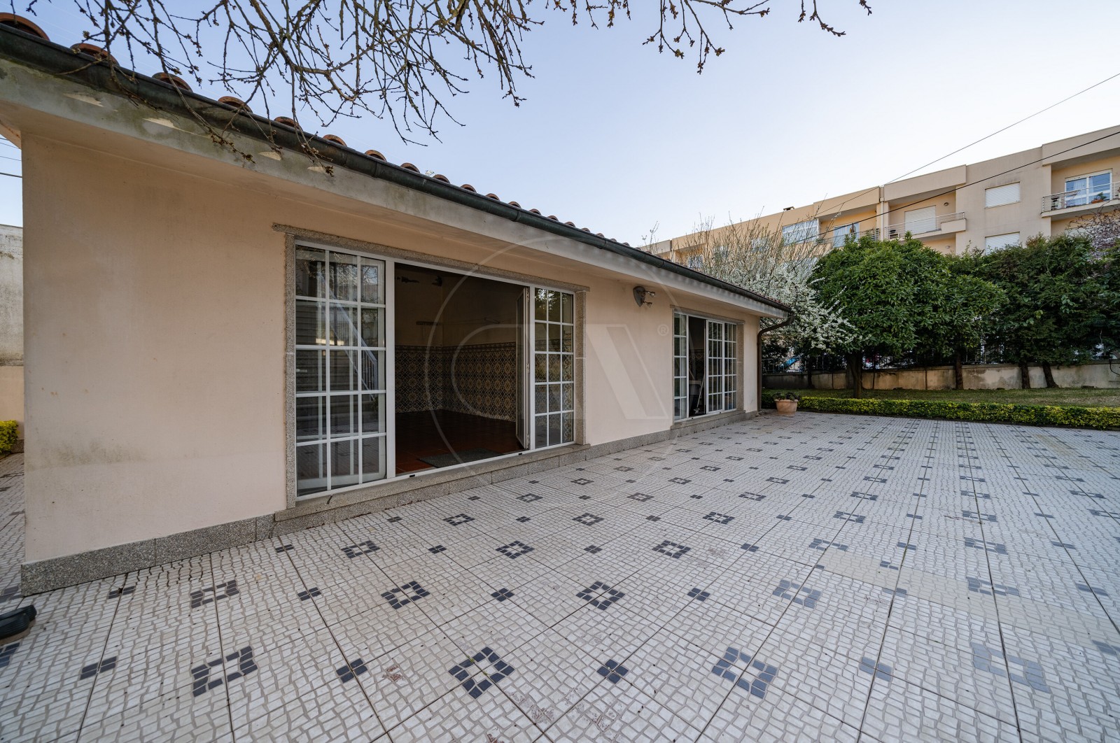 Moradia T5 para Venda em Merelim (São Pedro) e Frossos, Braga, Braga - Arrecadação/Anexo (Imagem 1)