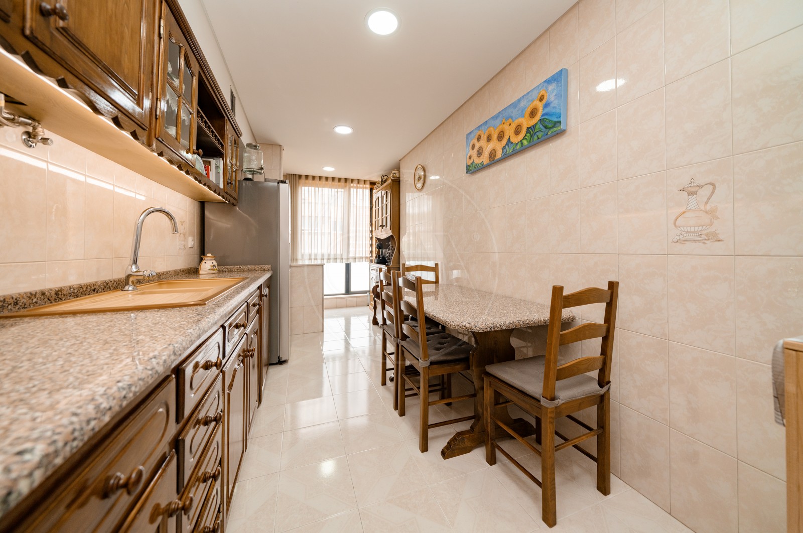 Apartamento T3 para Venda em Lomar e Arcos, Braga, Braga - Cozinha (Imagem 2)