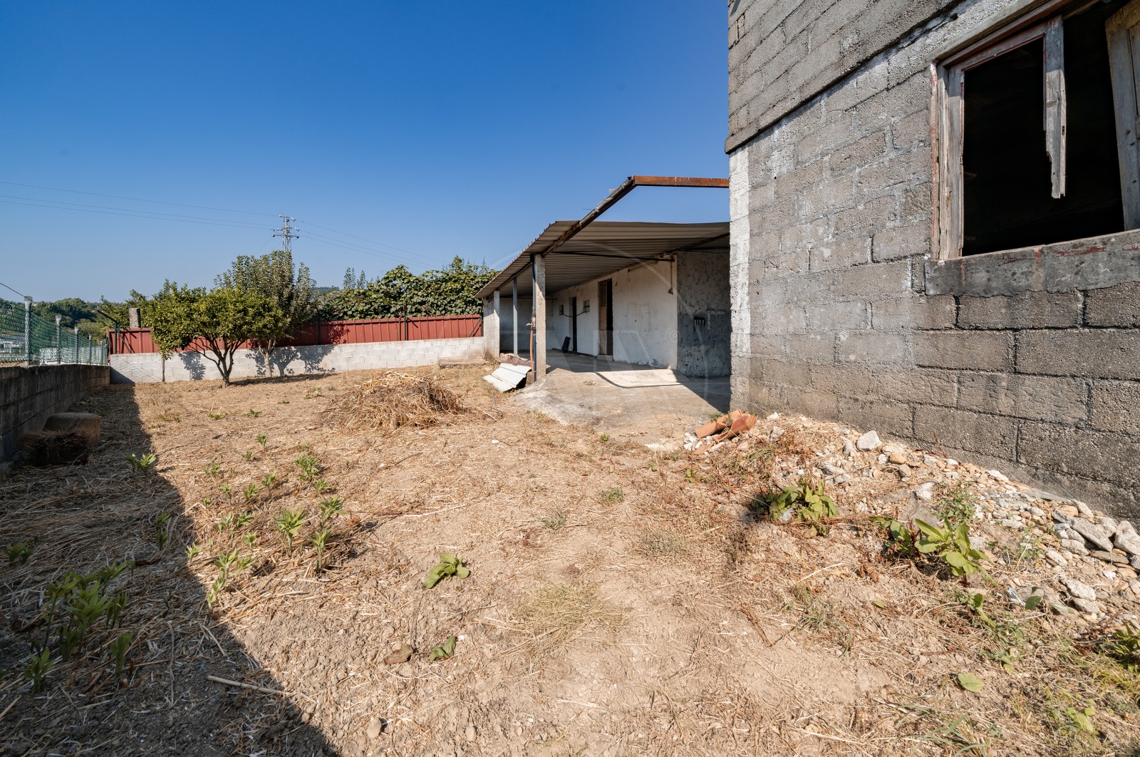 Moradia T2 para Venda em Cabreiros e Passos (São Julião), Braga, Braga - Quintal/Jardim (Imagem 2)