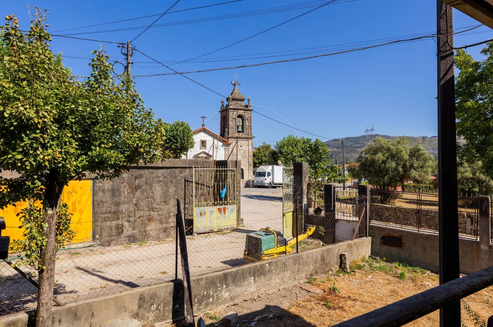 Moradia T4 para Venda em Campos e Louredo, Póvoa de Lanhoso, Braga - Área envolvente (Imagem 21)