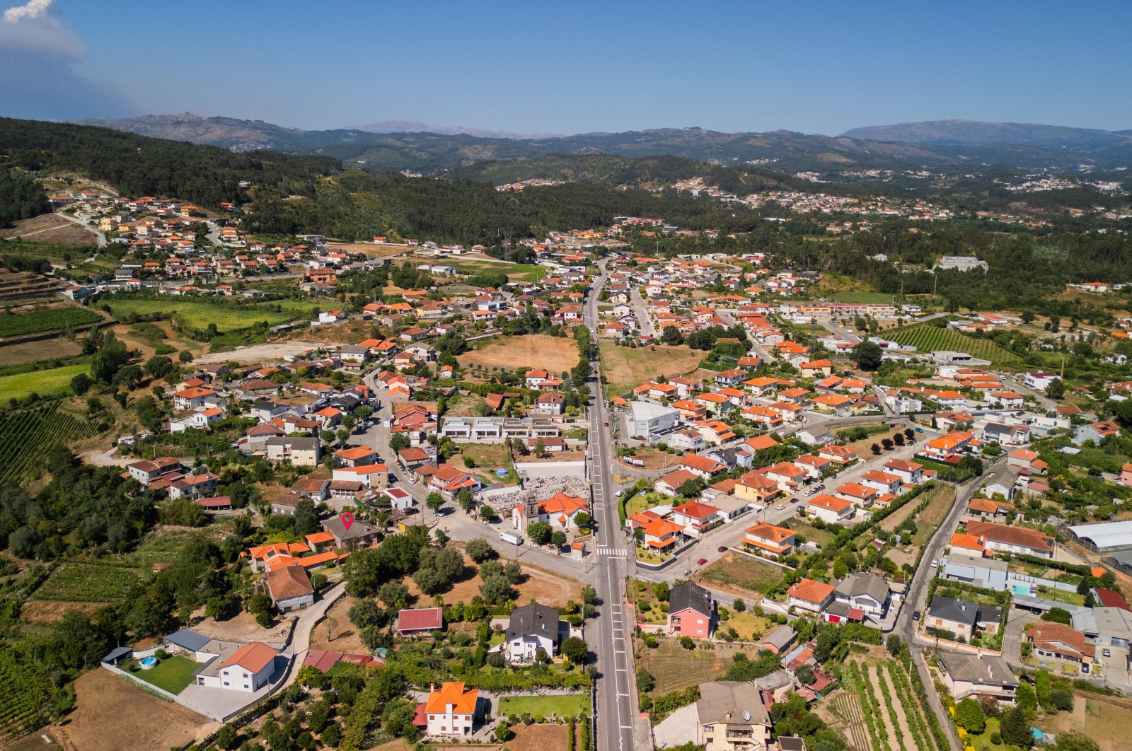 Moradia T4 para Venda em Campos e Louredo, Póvoa de Lanhoso, Braga - Área envolvente (Imagem 27)