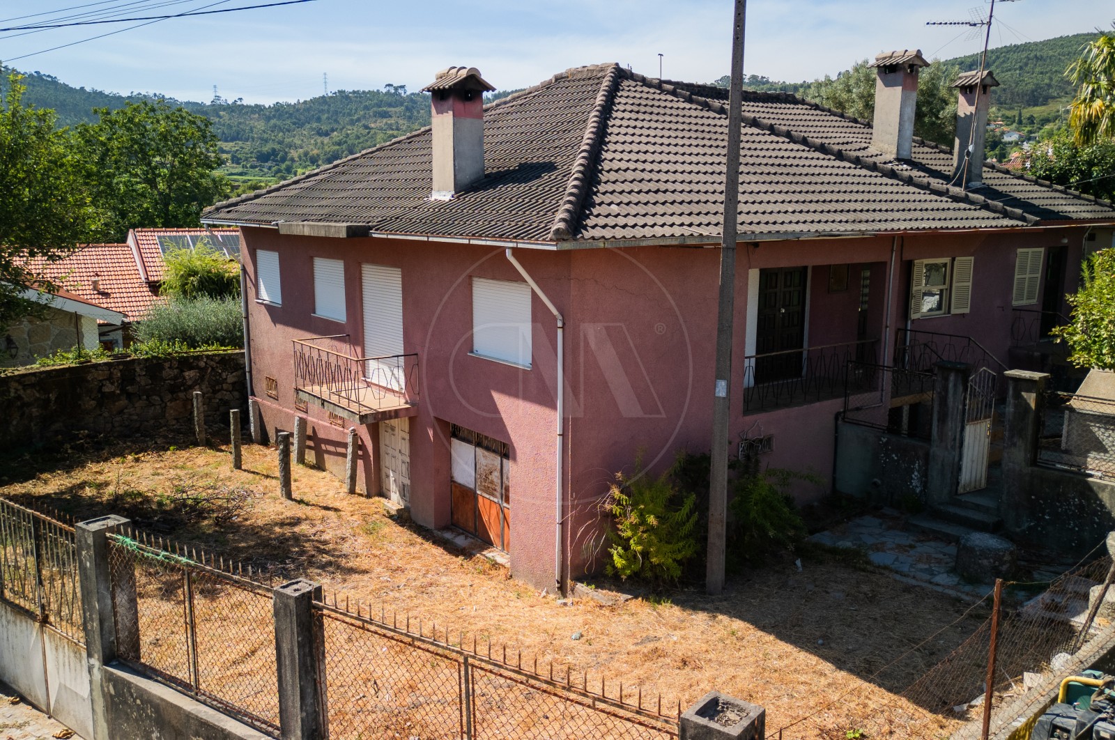 Moradia T4 para Venda em Campos e Louredo, Póvoa de Lanhoso, Braga - Área envolvente (Imagem 1)