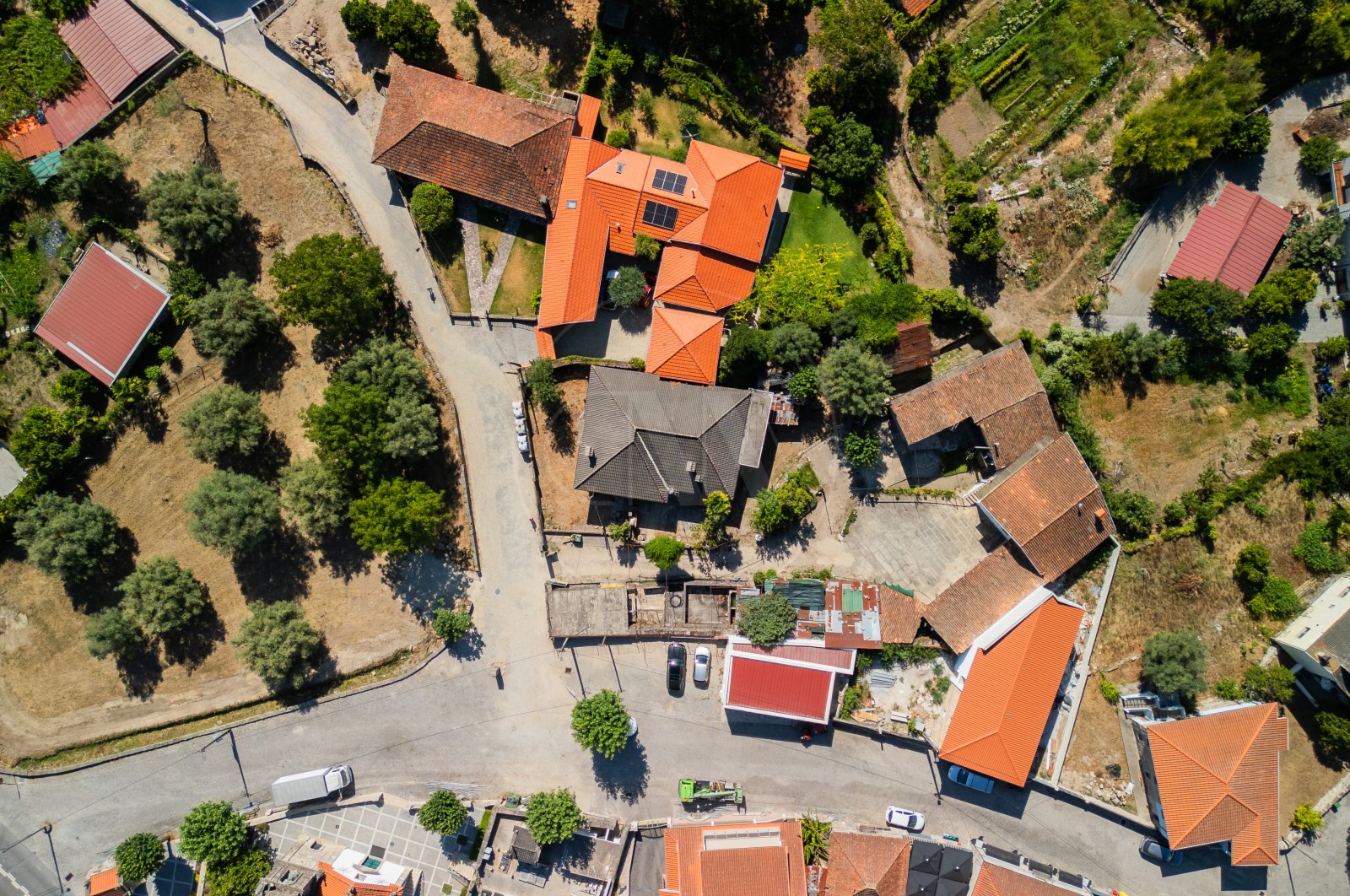 Moradia T4 para Venda em Campos e Louredo, Póvoa de Lanhoso, Braga - Área envolvente (Imagem 32)