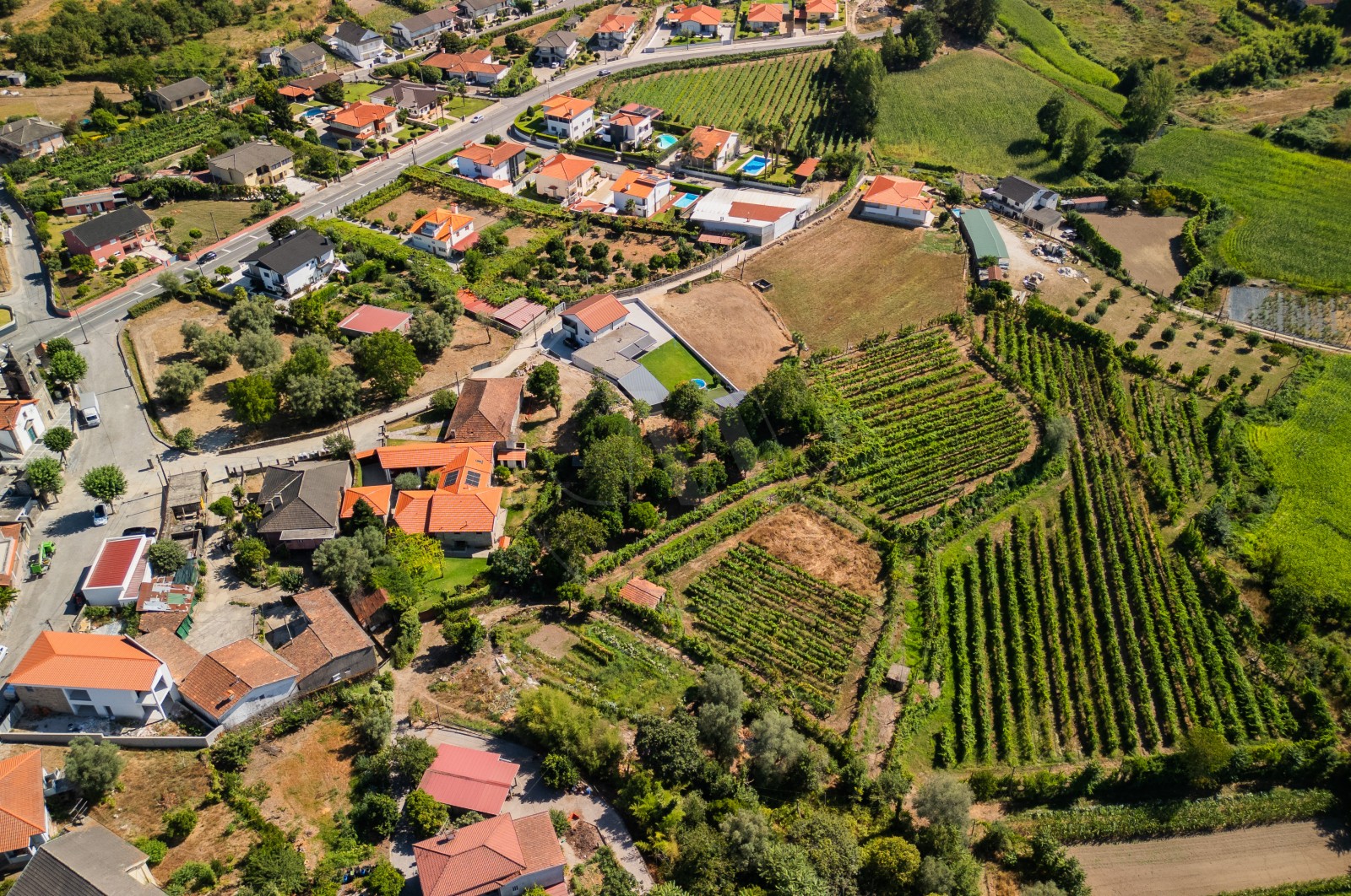 Moradia T4 para Venda em Campos e Louredo, Póvoa de Lanhoso, Braga - Área envolvente (Imagem 34)