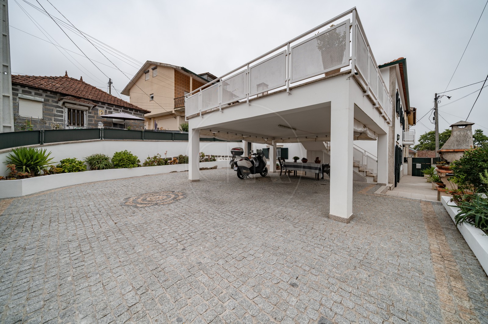 Moradia T6 para Venda em Braga (São José de São Lázaro e São João do Souto), Braga, Braga - Área envolvente (Imagem 2)