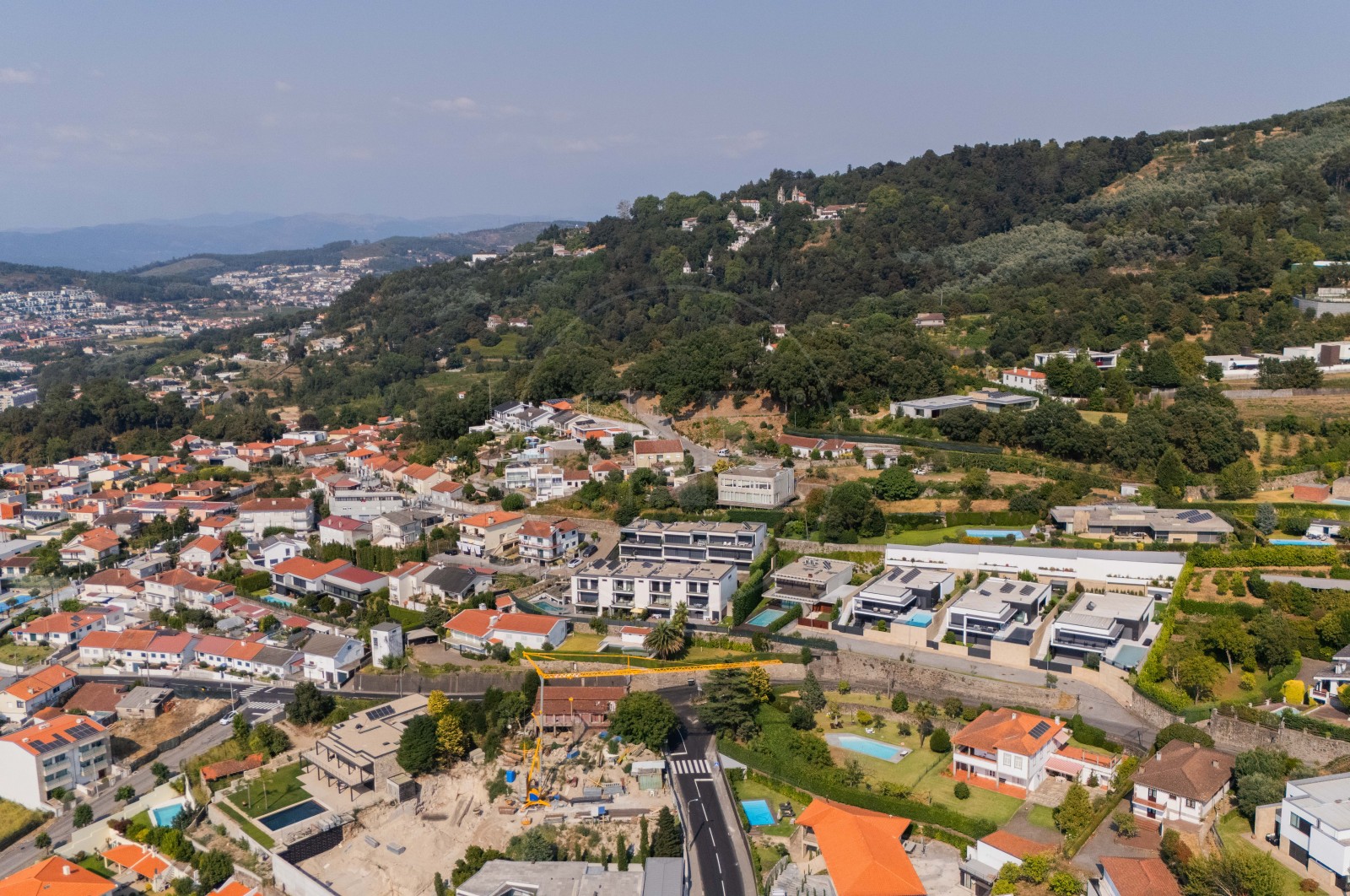 Moradia T4 para Venda em Nogueiró e Tenões, Braga, Braga - Área envolvente (Imagem 58)