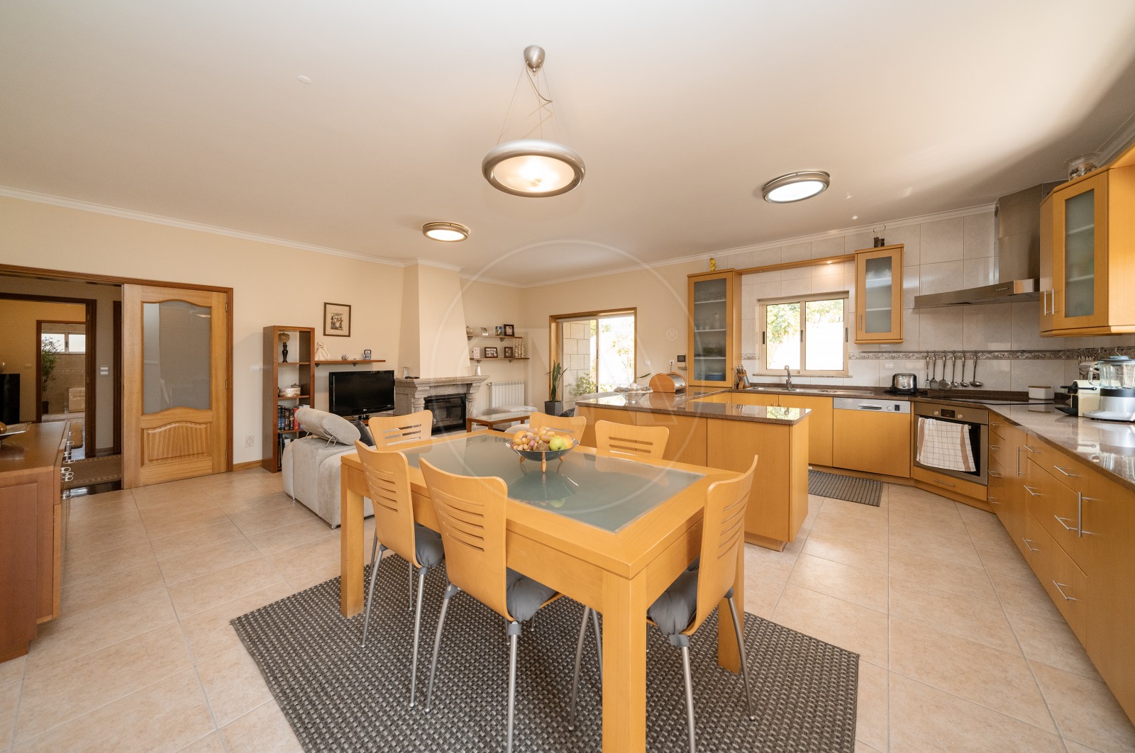 Moradia T5 para Venda em Este (São Pedro e São Mamede), Braga, Braga - Cozinha (Imagem 4)