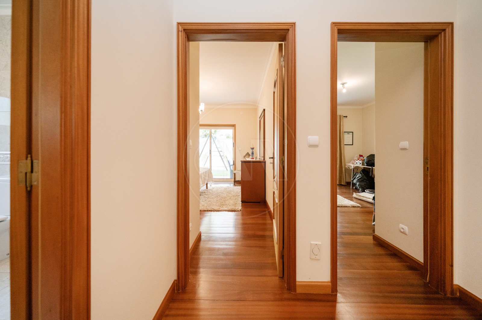 Moradia T5 para Venda em Este (São Pedro e São Mamede), Braga, Braga - Corredor (Imagem 5)