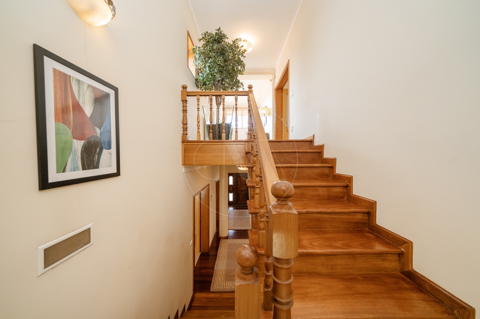 Moradia T5 para Venda em Este (São Pedro e São Mamede), Braga, Braga - Corredor (Imagem 6)