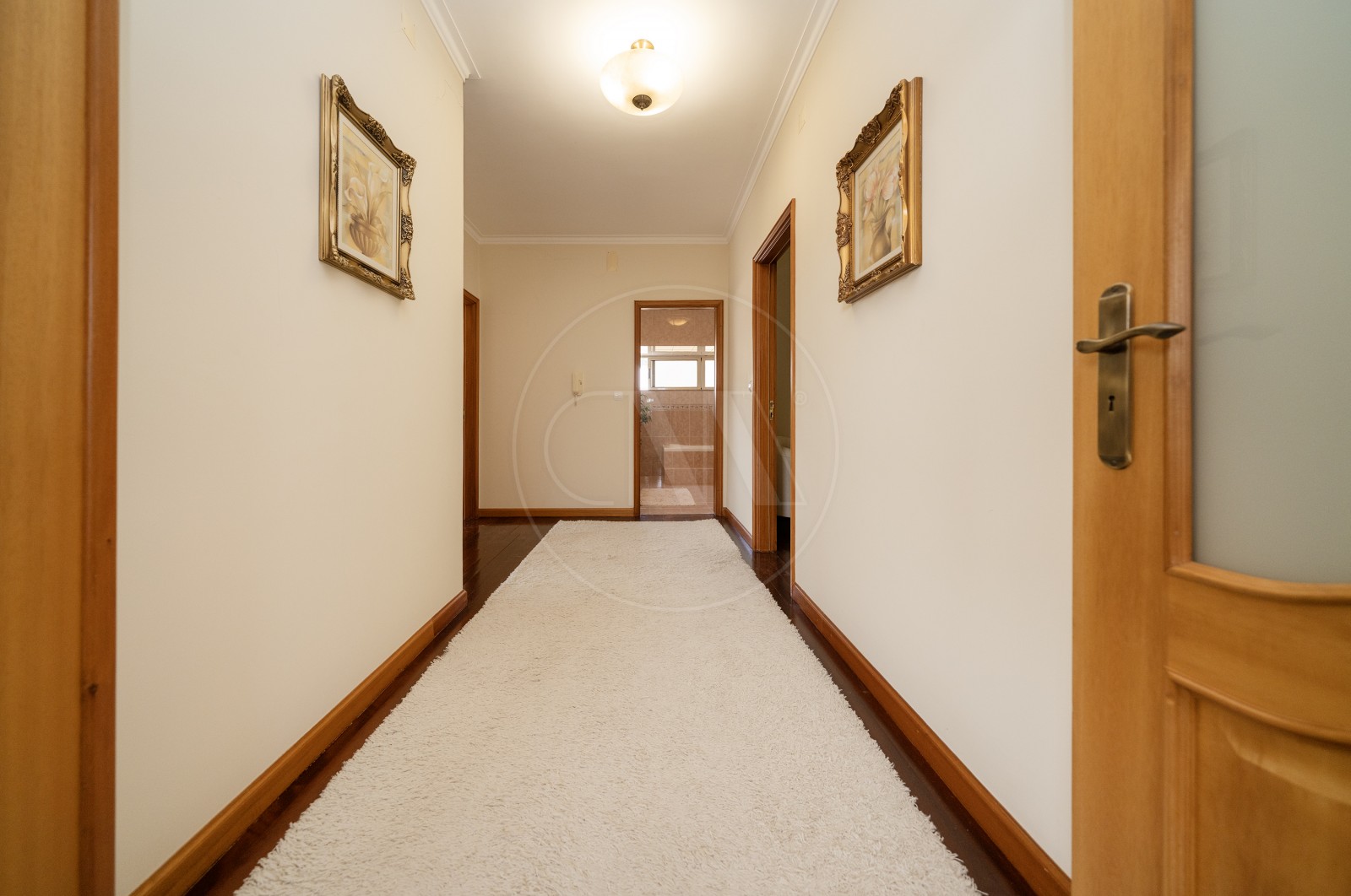 Moradia T5 para Venda em Este (São Pedro e São Mamede), Braga, Braga - Corredor (Imagem 9)