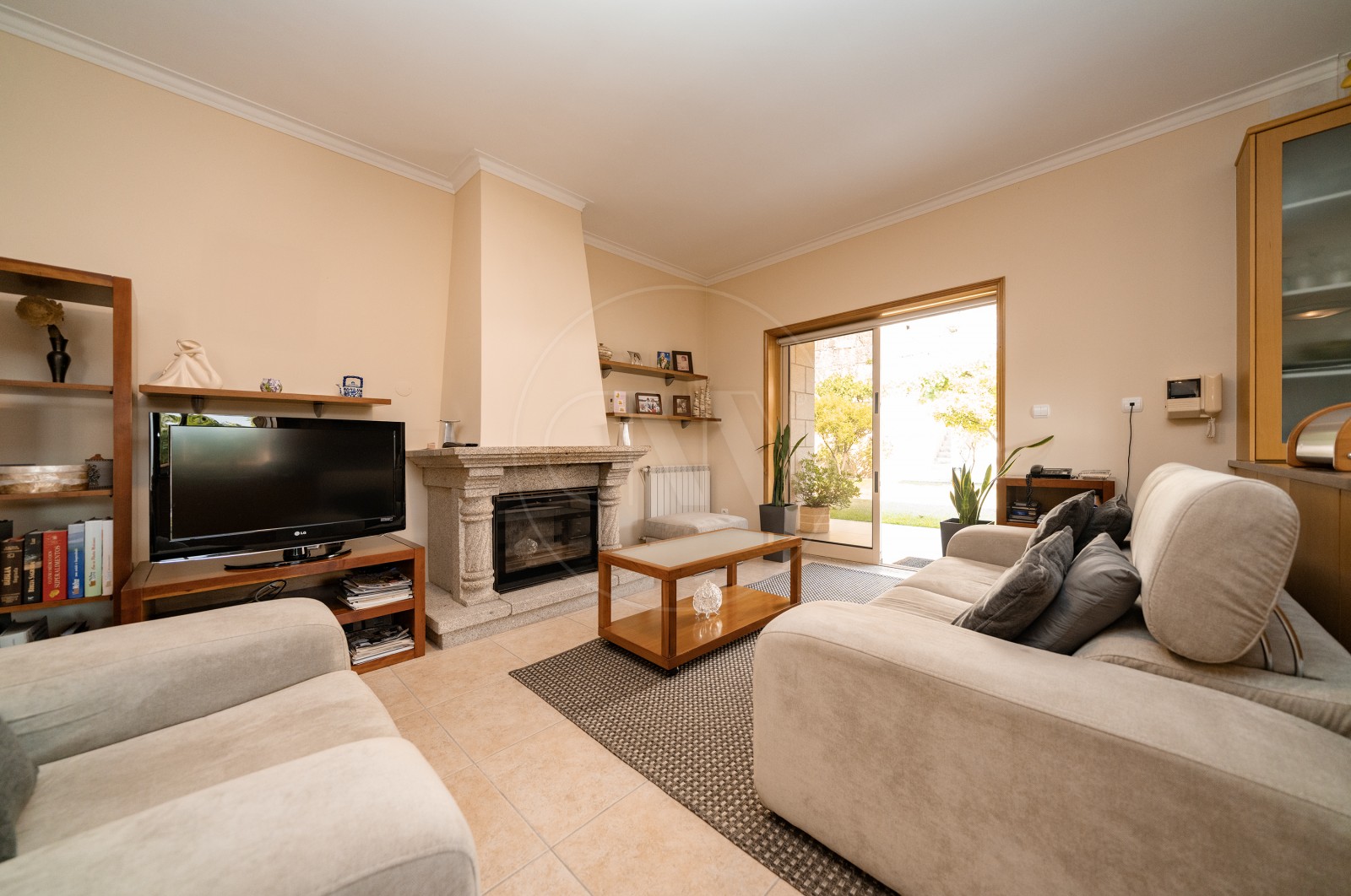 Moradia T5 para Venda em Este (São Pedro e São Mamede), Braga, Braga - Sala (Imagem 1)