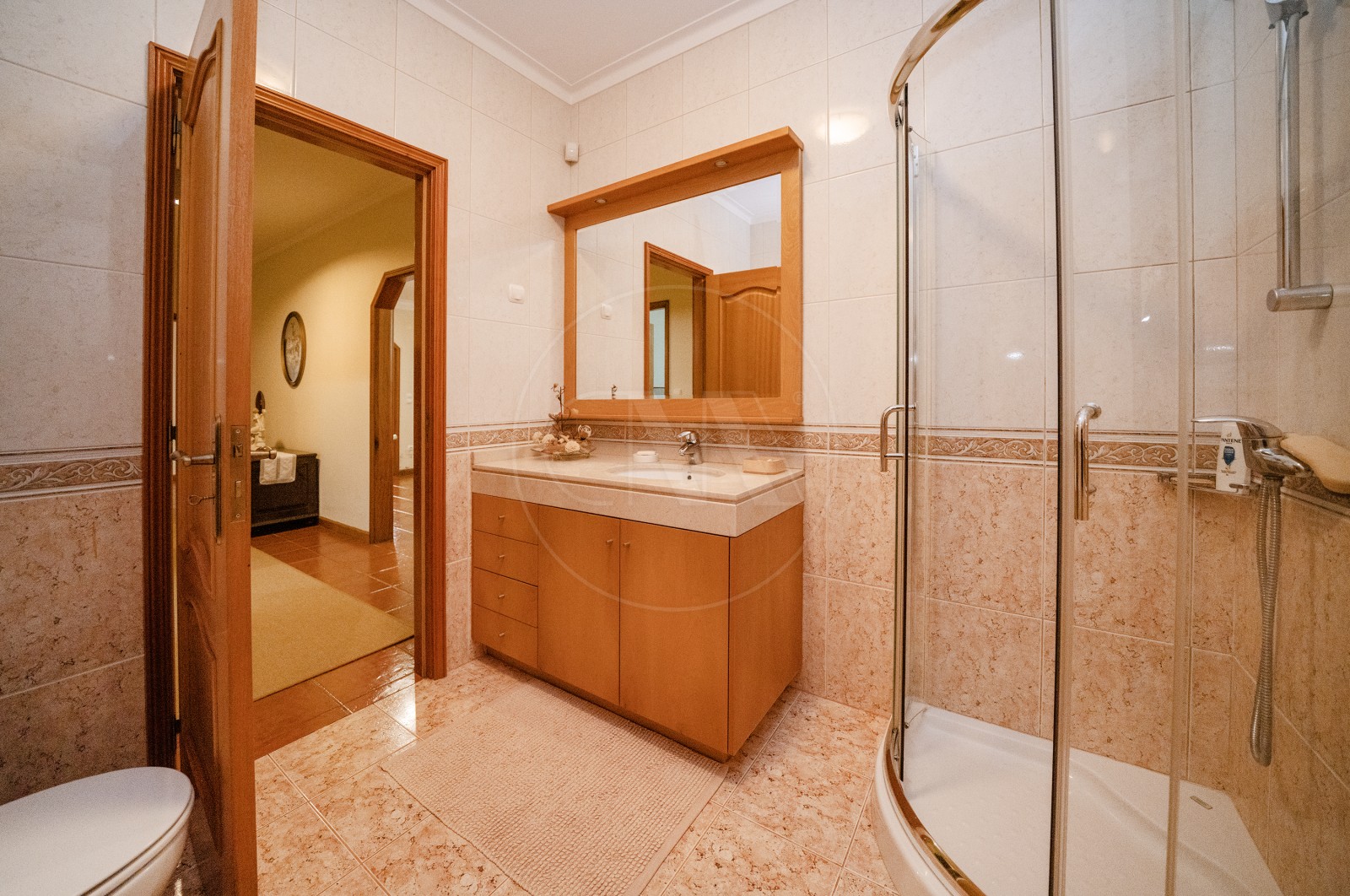 Moradia T5 para Venda em Este (São Pedro e São Mamede), Braga, Braga - Casa de banho (Imagem 4)