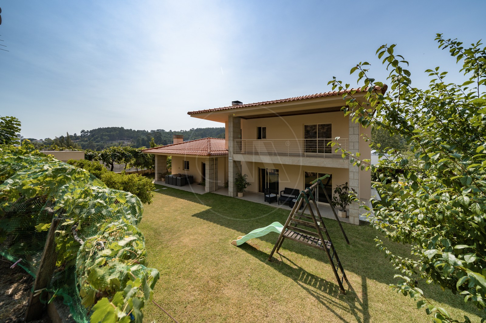 Moradia T5 para Venda em Este (São Pedro e São Mamede), Braga, Braga - Quintal/Jardim (Imagem 7)