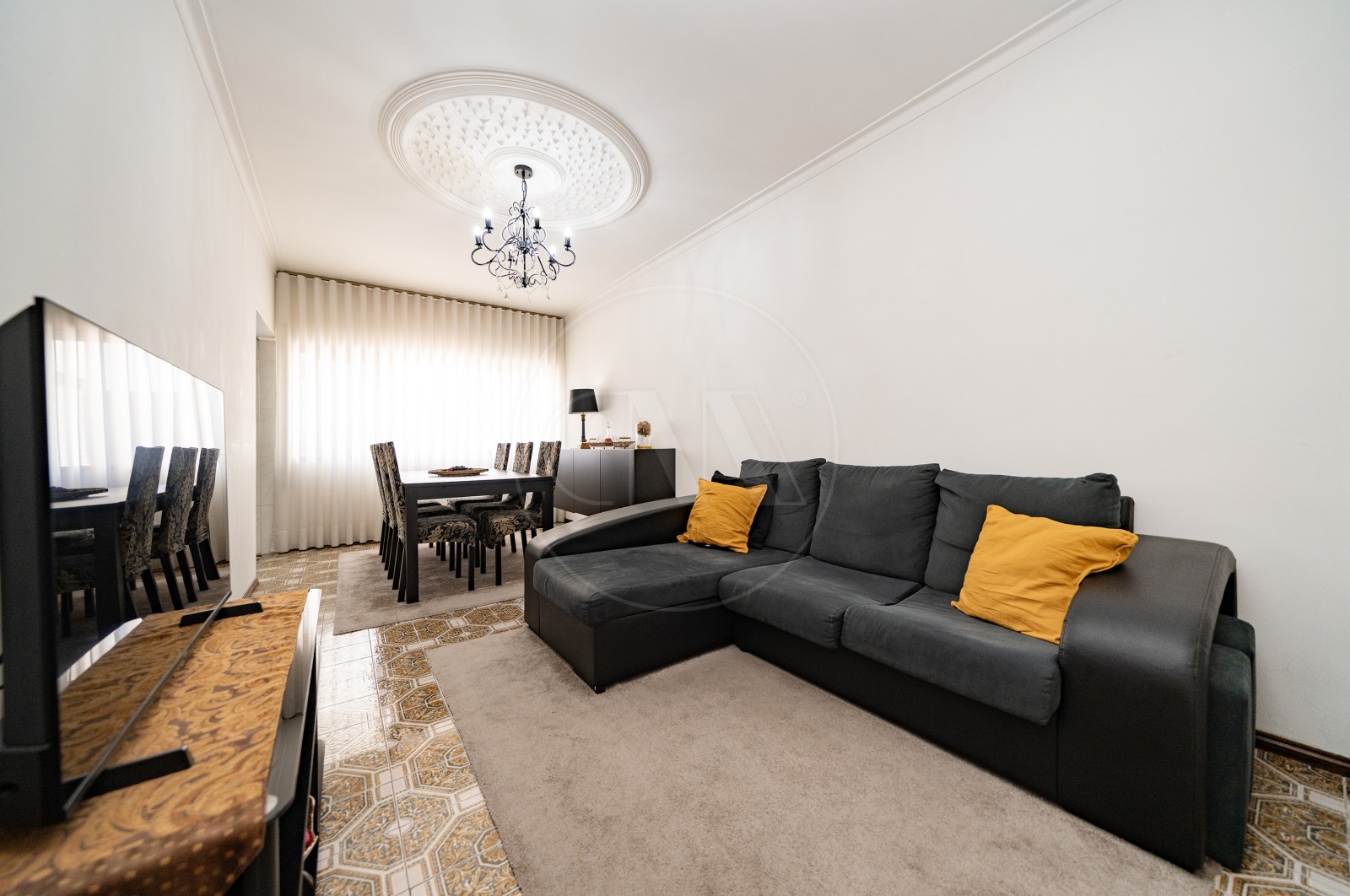 Apartamento T3 para Venda em Braga (Maximinos, Sé e Cividade), Braga, Braga - Sala (Imagem 1)