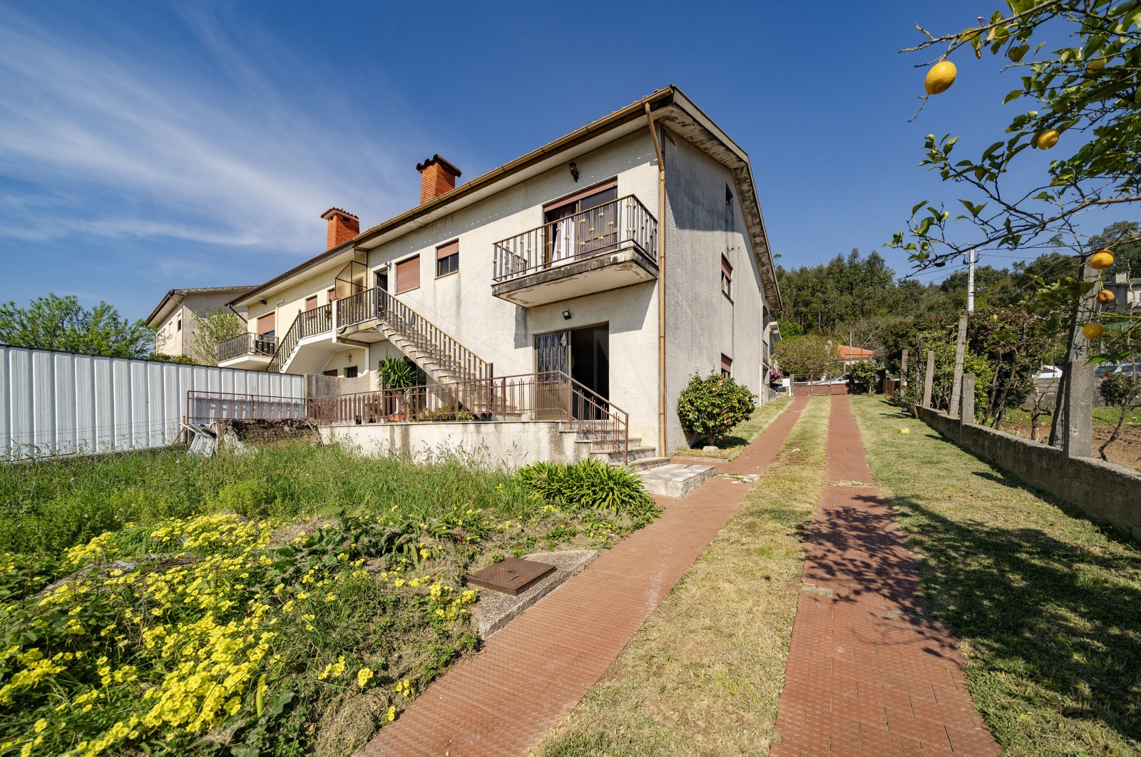 House T3 for For sale in Cabreiros e Passos (São Julião), Braga, Braga - Fachada (Imagem 2)