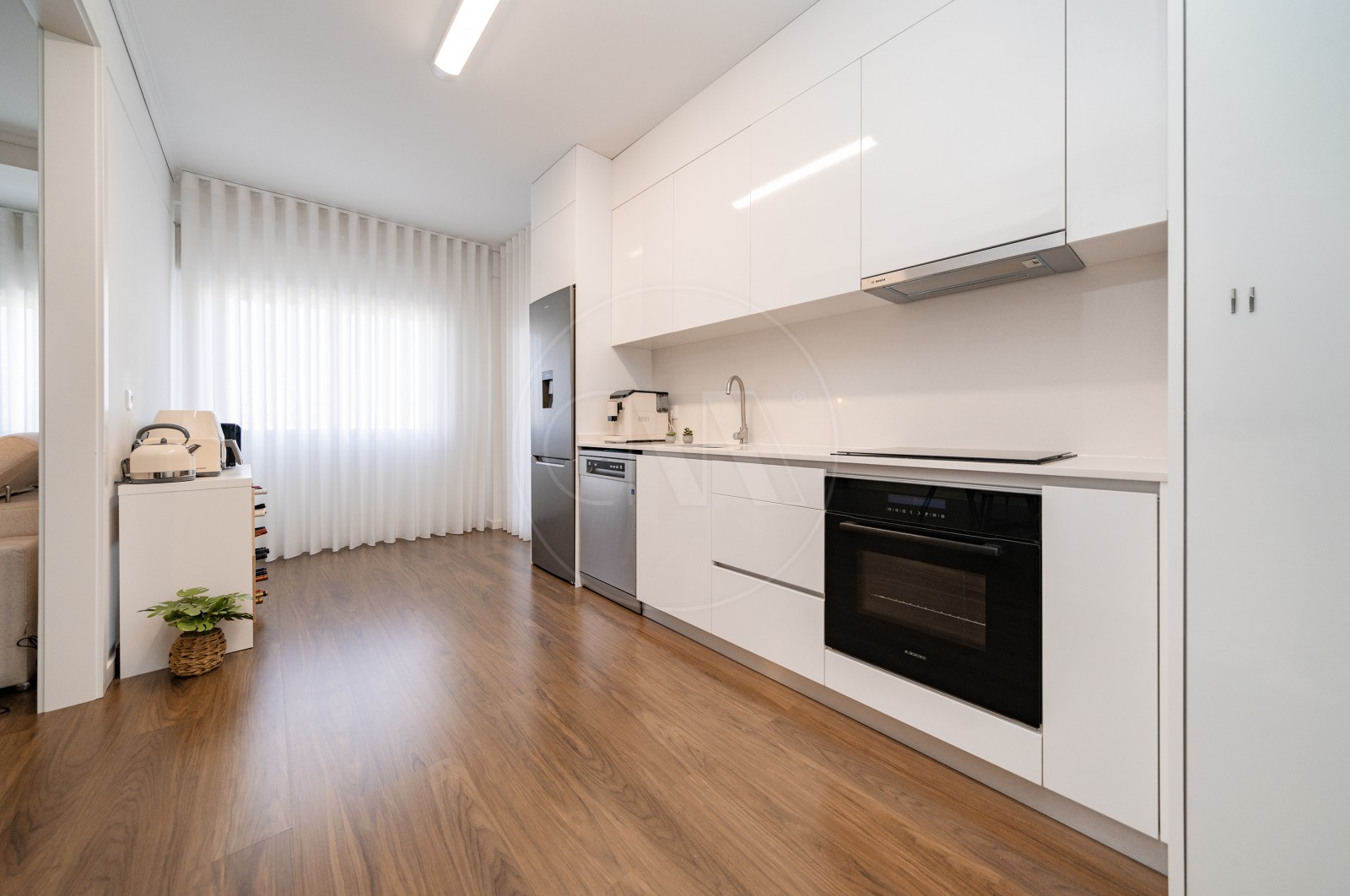 Apartamento T2 para Venda em Braga (Maximinos, Sé e Cividade), Braga, Braga - Cozinha (Imagem 3)