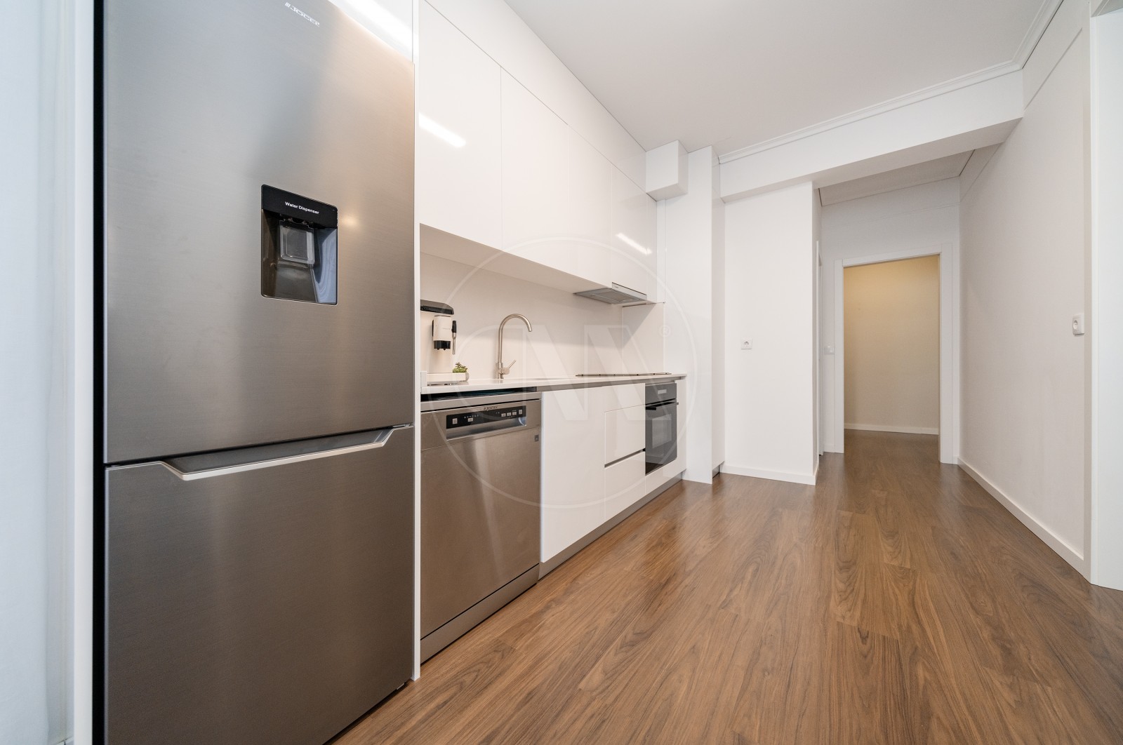 Apartamento T2 para Venda em Braga (Maximinos, Sé e Cividade), Braga, Braga - Cozinha (Imagem 4)