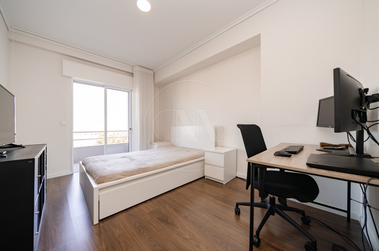 Apartamento T2 para Venda em Braga (Maximinos, Sé e Cividade), Braga, Braga - Quarto (Imagem 1)