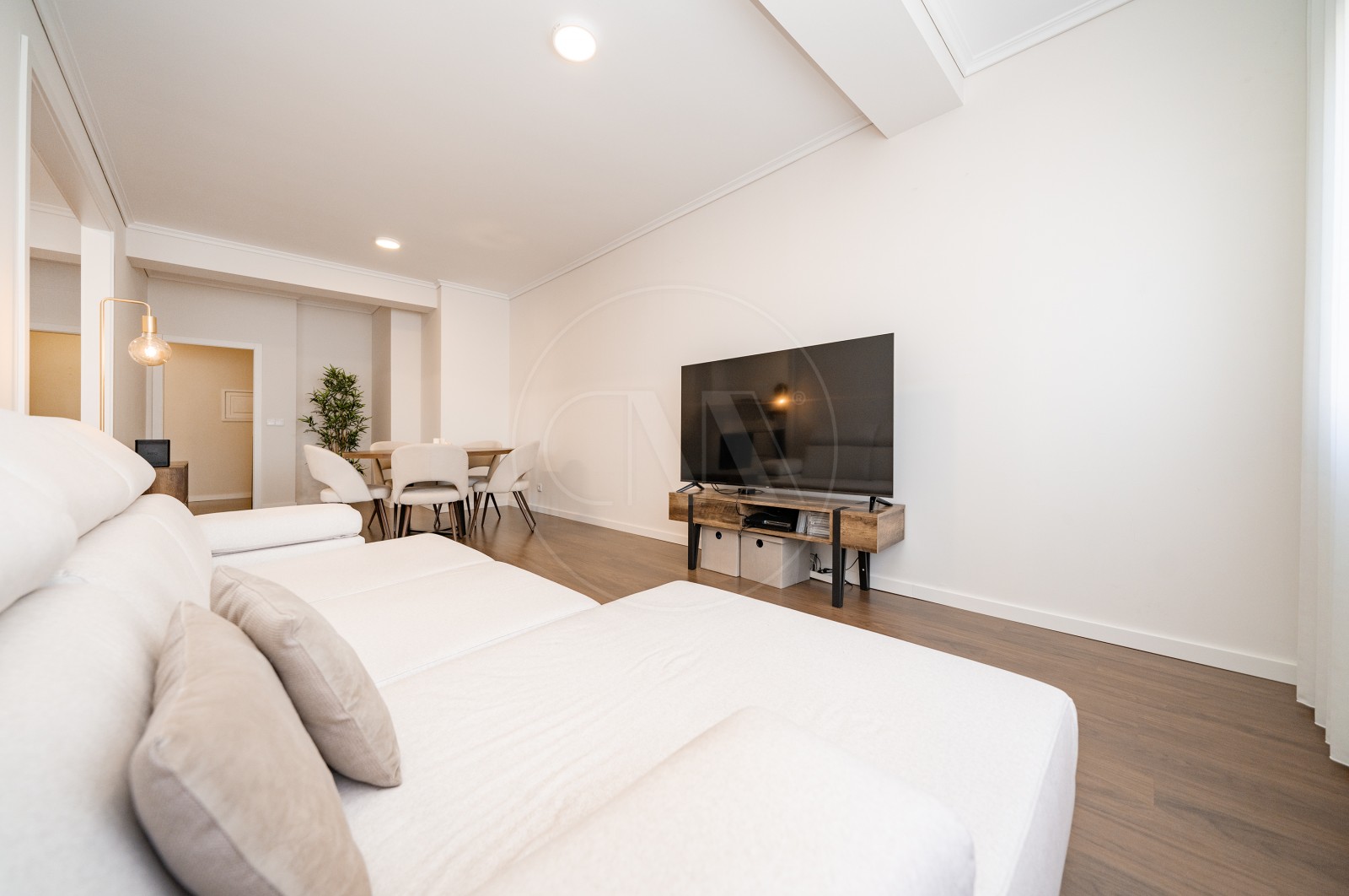 Apartamento T2 para Venda em Braga (Maximinos, Sé e Cividade), Braga, Braga - Sala (Imagem 2)