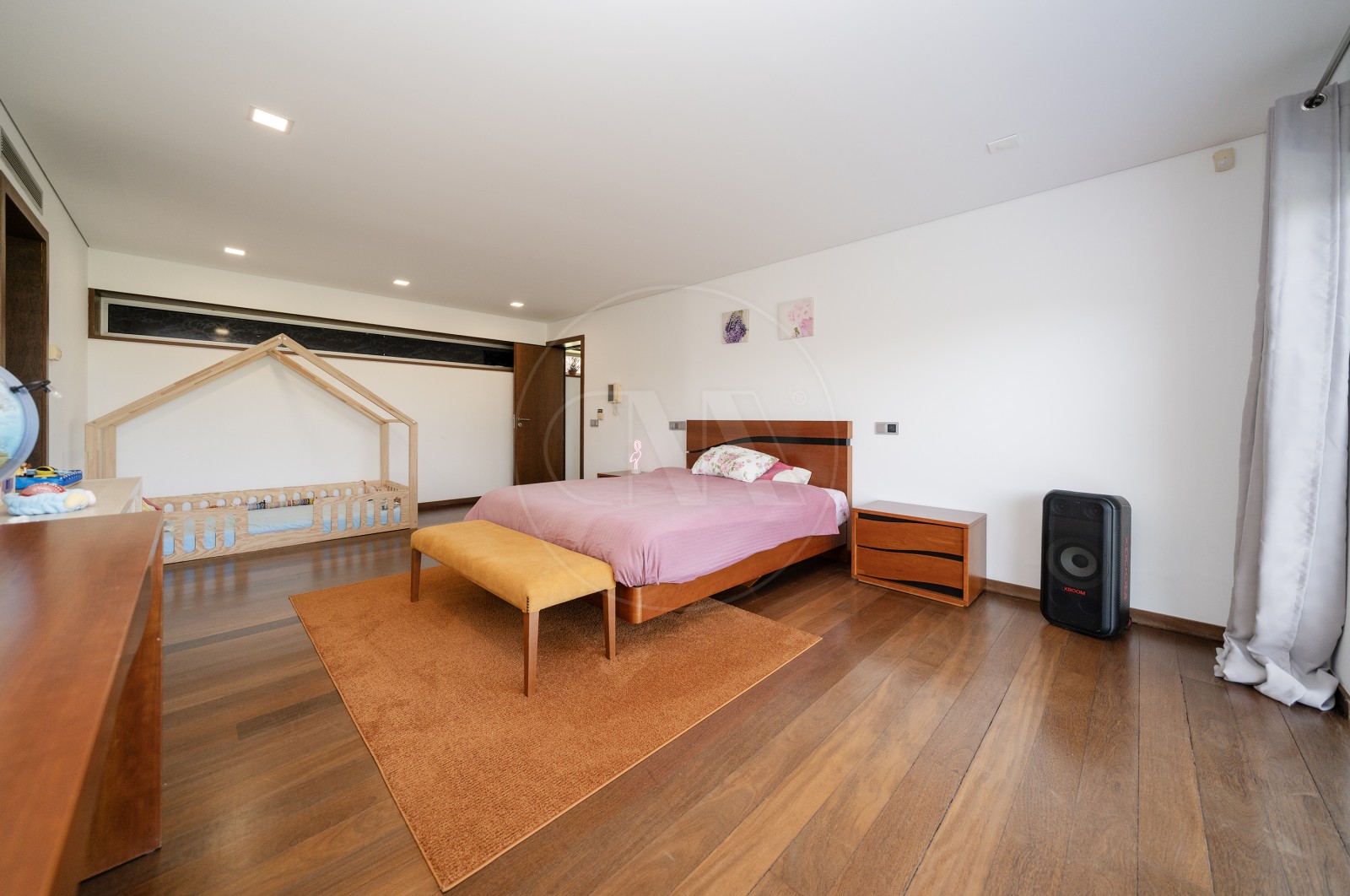 House T4+1 for For sale in Sande Vila Nova e Sande São Clemente, Guimarães, Braga - Suite (Imagem 8)