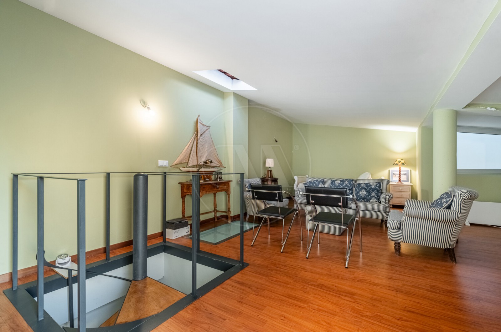 House T4 for For sale in Palmeira, Braga, Braga - Sótão (Imagem 1)