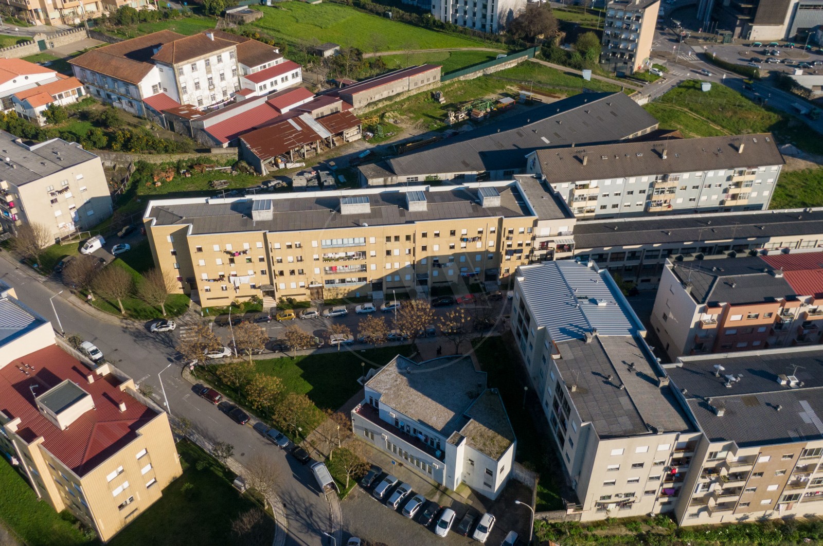 Apartamento T1 para Venda em Braga (Maximinos, Sé e Cividade), Braga, Braga - Área envolvente (Imagem 11)