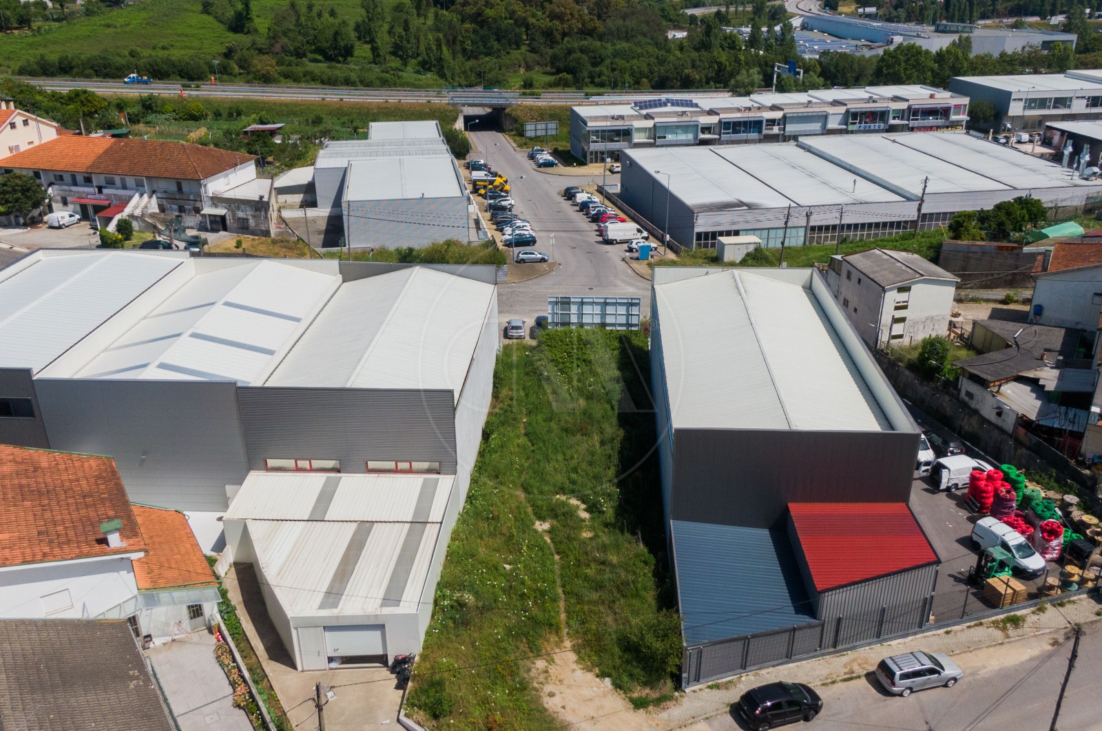 Land Industrial for For sale in Ferreiros e Gondizalves, Braga, Braga - Área envolvente (Imagem 19)
