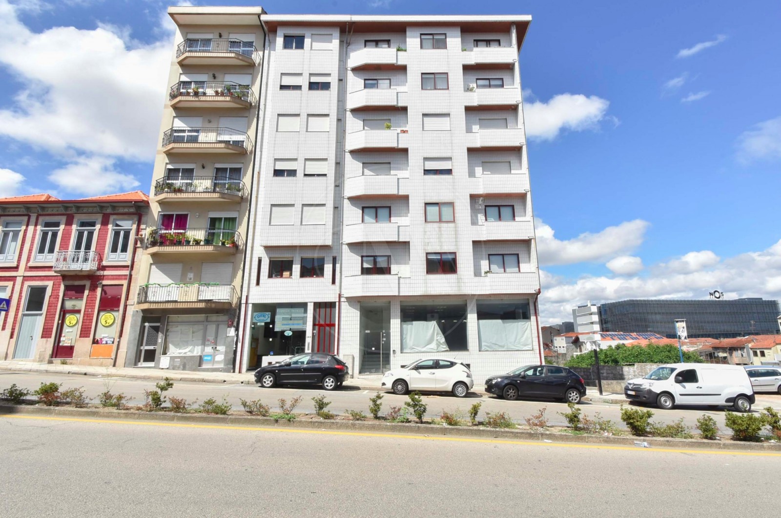 Apartamento T2 para Venda em Campanhã, Porto, Porto - Fachada (Imagem 2)