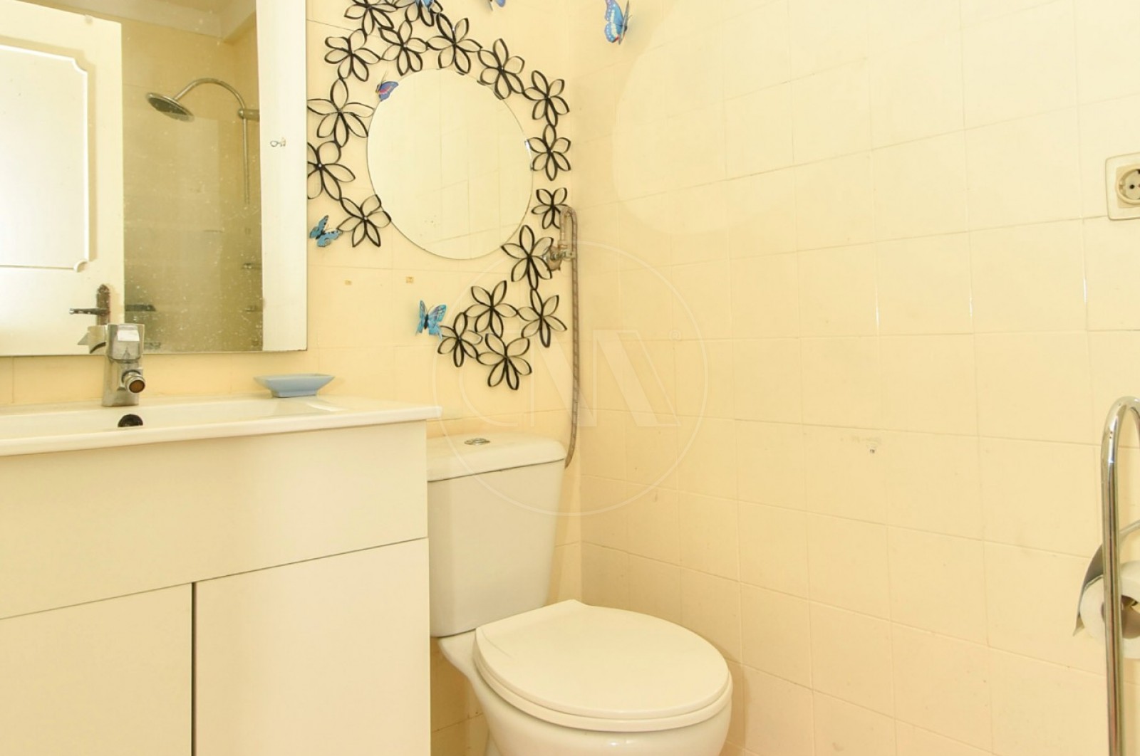 Apartamento T2 para Venda em Campanhã, Porto, Porto - Casa de banho (Imagem 1)