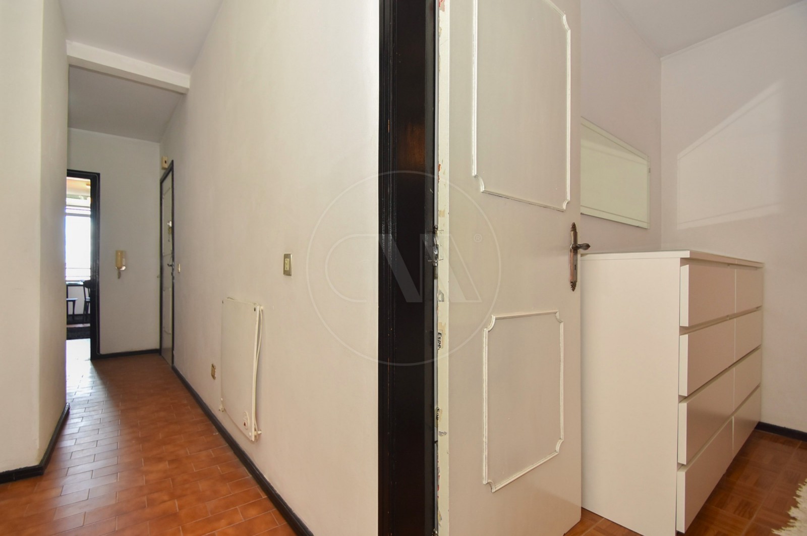 Apartamento T2 para Venda em Campanhã, Porto, Porto - Corredor (Imagem 4)