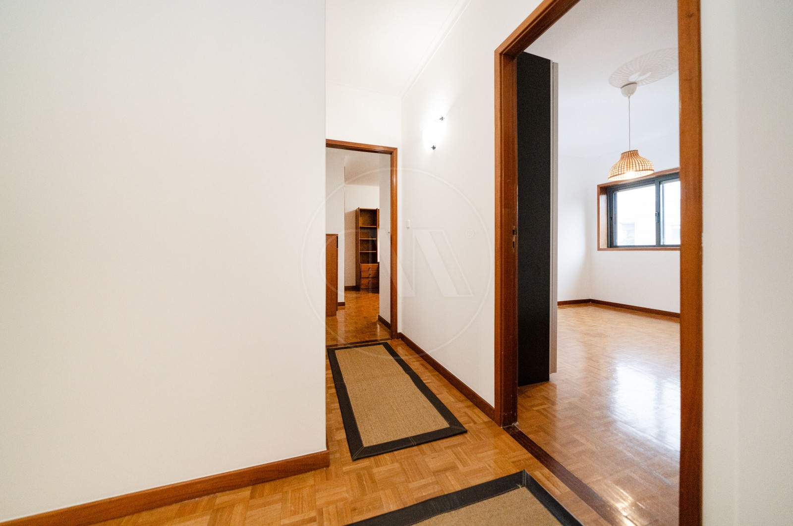 Apartment T3 for For sale in Braga (São Vicente), Braga, Braga - Corredor (Imagem 1)