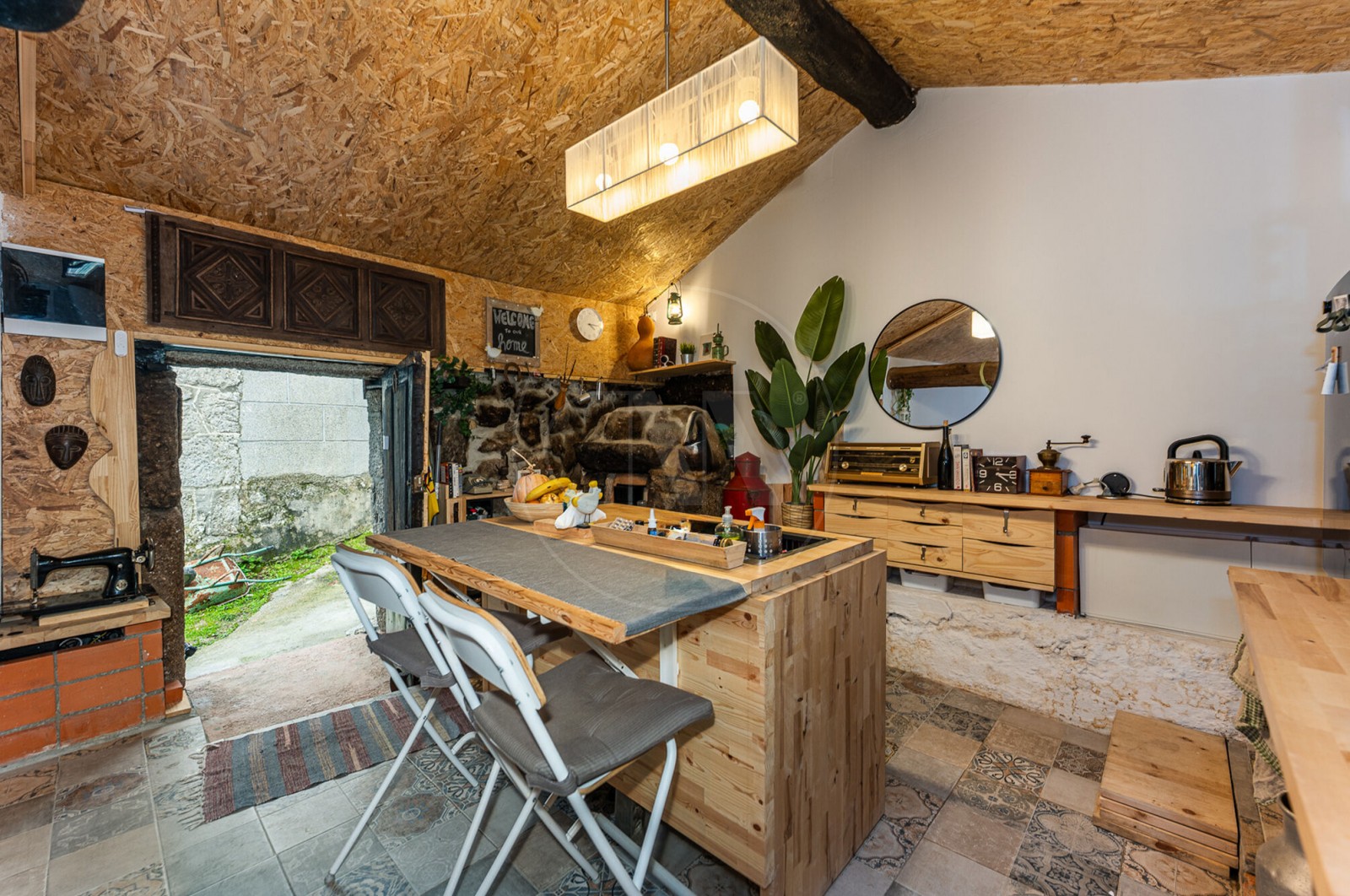 Moradia T1 para Venda em Aboim, Felgueiras, Gontim e Pedraído, Fafe, Braga - Cozinha (Imagem 3)