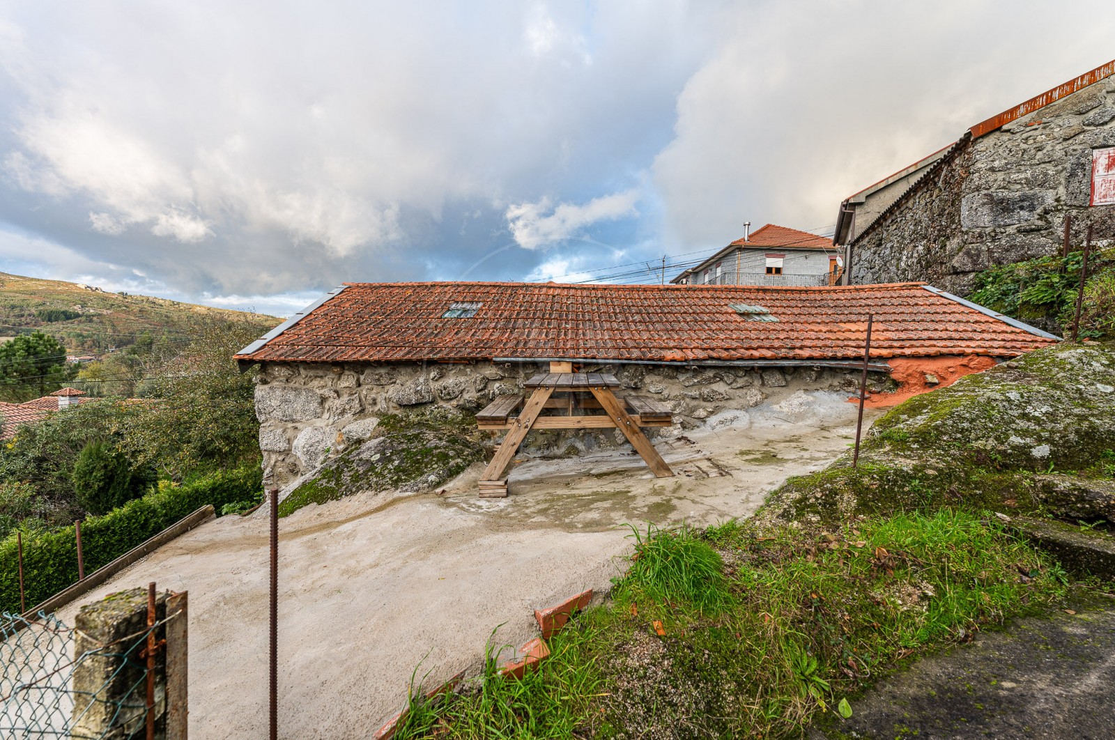 Moradia T1 para Venda em Aboim, Felgueiras, Gontim e Pedraído, Fafe, Braga - Área envolvente (Imagem 6)