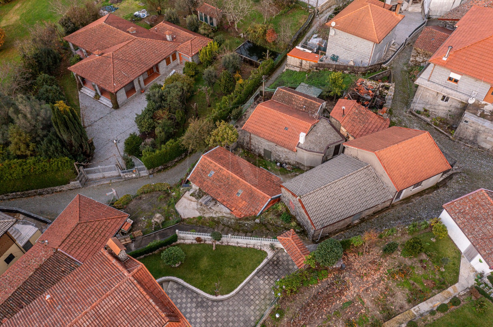 Moradia T1 para Venda em Aboim, Felgueiras, Gontim e Pedraído, Fafe, Braga - Área envolvente (Imagem 7)