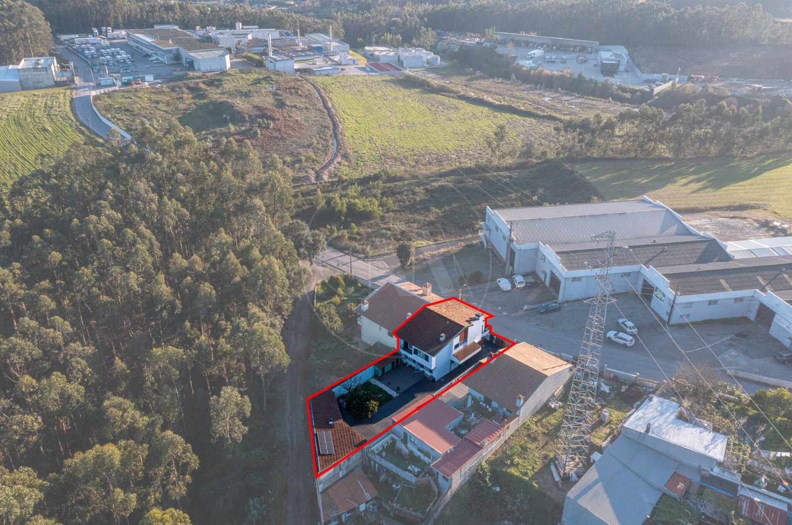 House T4 for For sale in Covelas, Trofa, Porto - Área envolvente (Imagem 1)