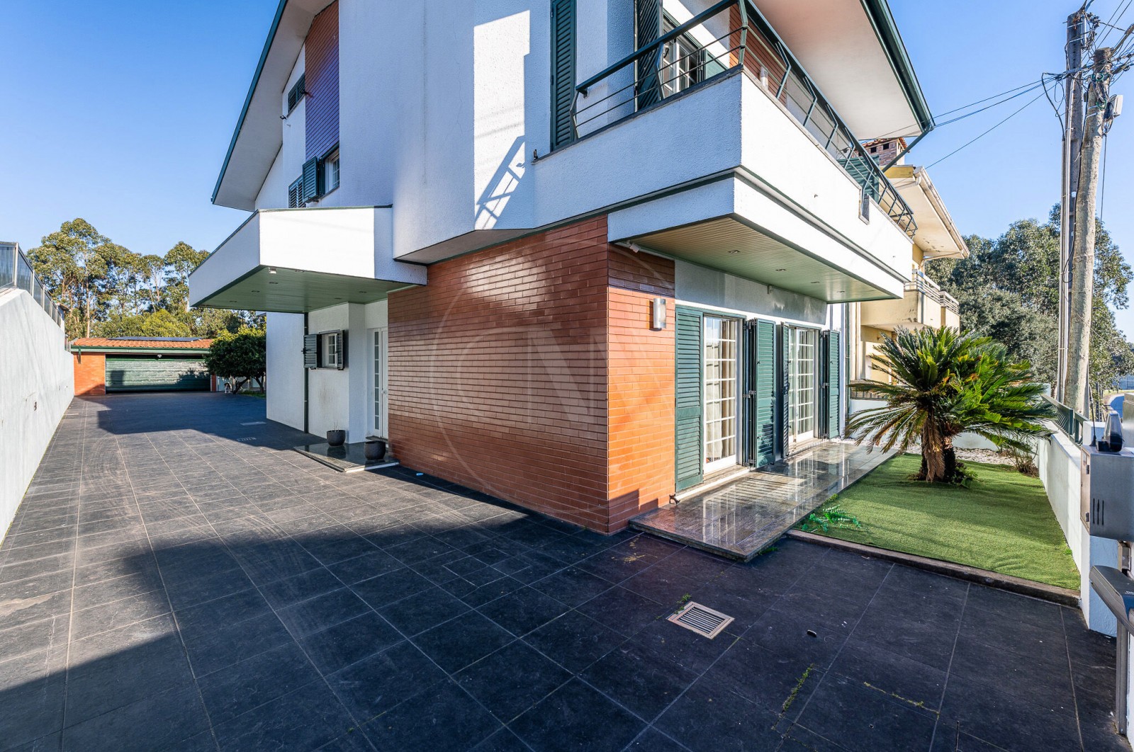 House T4 for For sale in Covelas, Trofa, Porto - Fachada (Imagem 3)