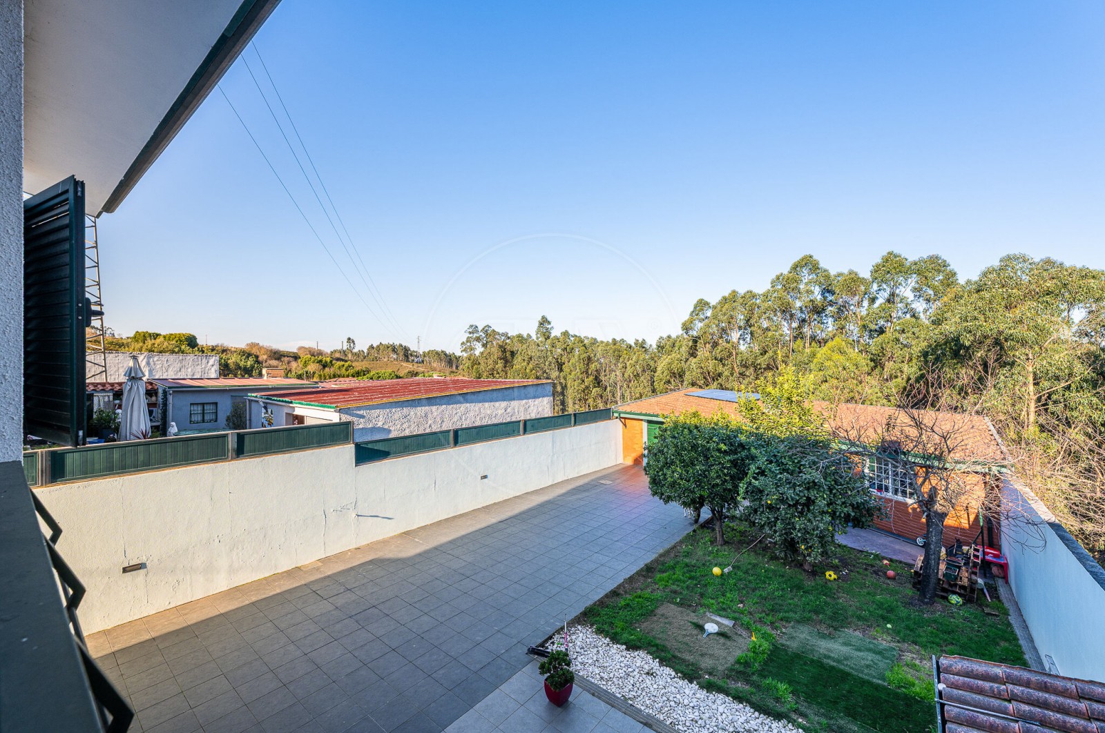 House T4 for For sale in Covelas, Trofa, Porto - Varanda (Imagem 3)