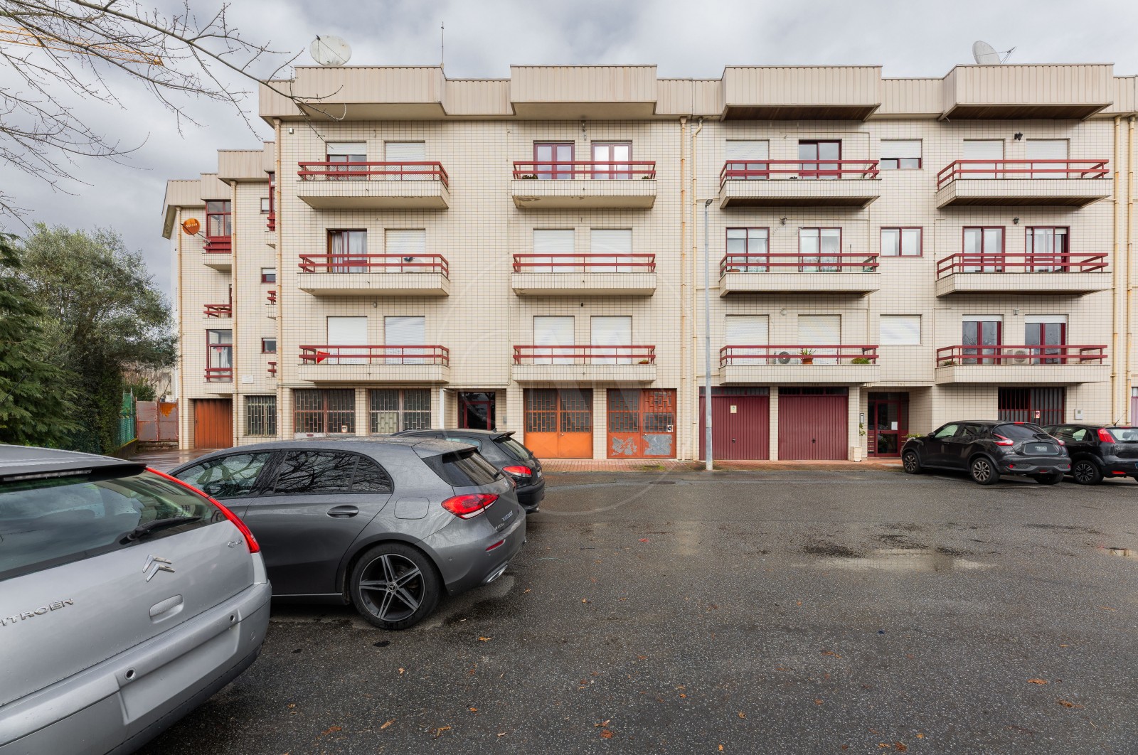 Apartamento T2 para Venda em Gualtar, Braga, Braga - Área envolvente (Imagem 2)