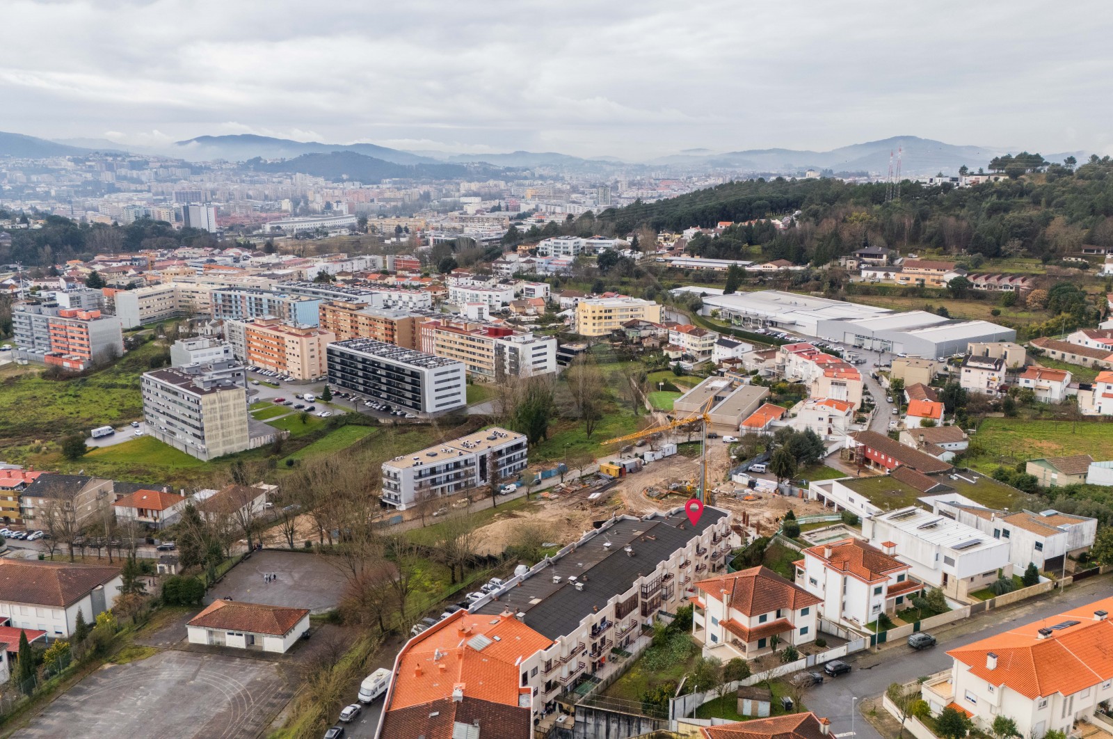 Apartamento T2 para Venda em Gualtar, Braga, Braga - Área envolvente (Imagem 15)