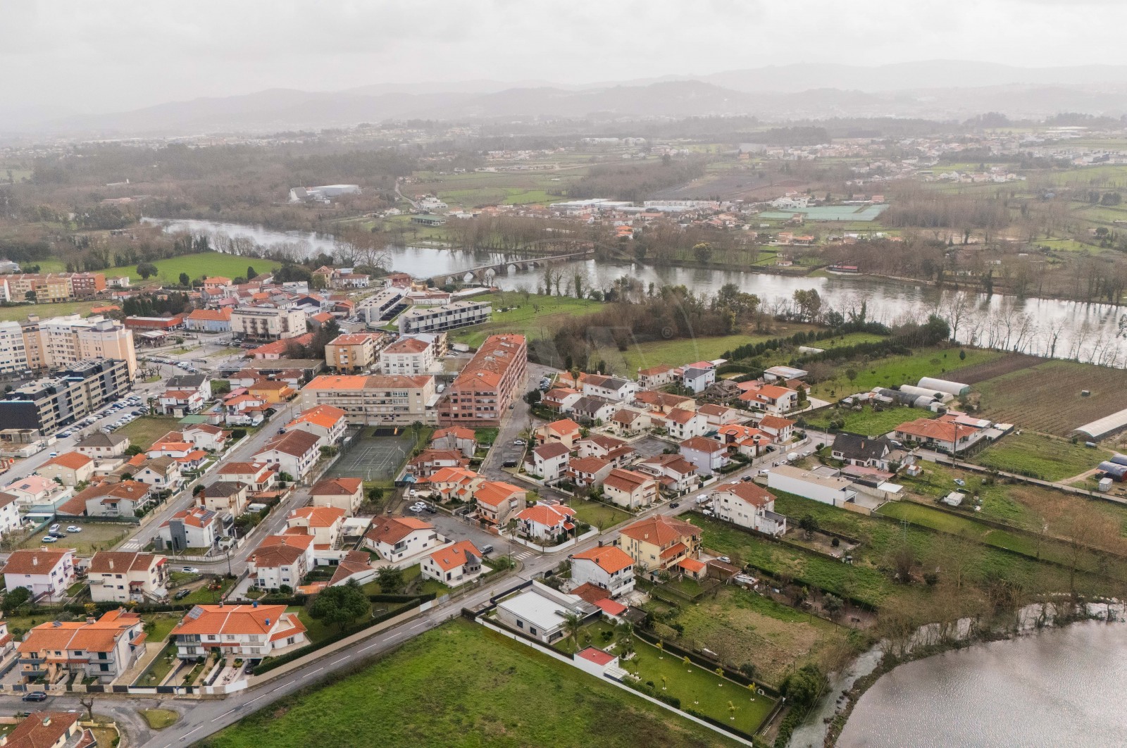 Land Urban for For sale in Vila de Prado, Vila Verde, Braga - Área envolvente (Imagem 19)