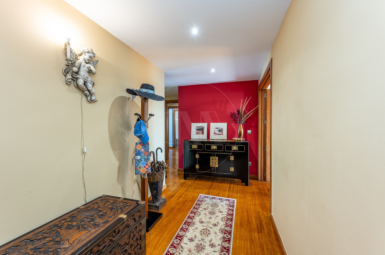 Apartamento T3 para Venda em Matosinhos e Leça da Palmeira, Matosinhos, Porto - Hall de entrada (Imagem 1)