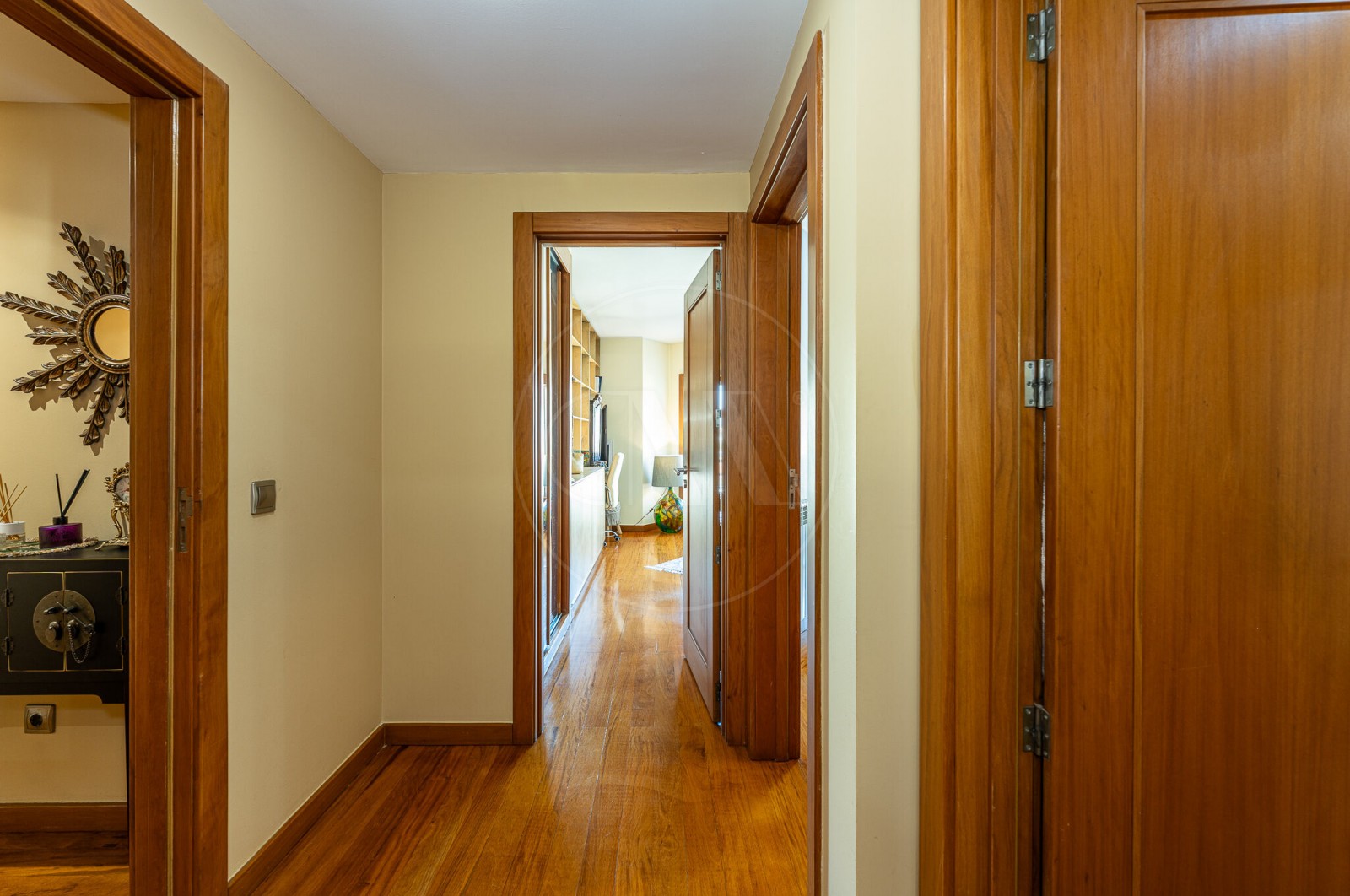 Apartamento T3 para Venda em Matosinhos e Leça da Palmeira, Matosinhos, Porto - Corredor (Imagem 4)