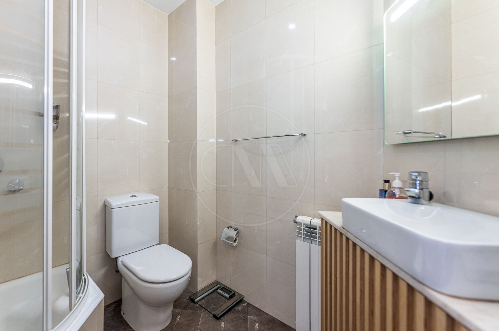 Apartamento T3 para Venda em Matosinhos e Leça da Palmeira, Matosinhos, Porto - Casa de banho (Imagem 5)