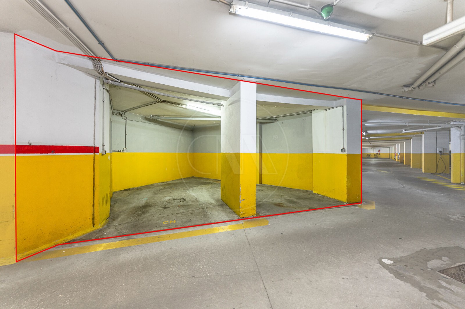 Apartamento T3 para Venda em Matosinhos e Leça da Palmeira, Matosinhos, Porto - Parqueamento/Garagem (Imagem 2)