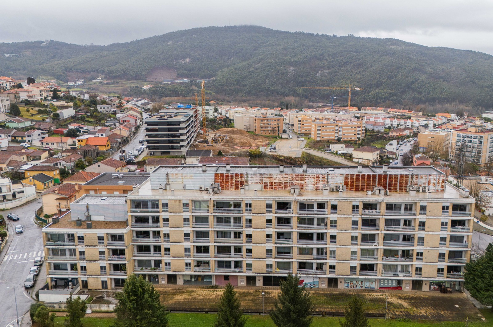 Apartment T3 for For sale in Nogueira, Fraião e Lamaçães, Braga, Braga - Área envolvente (Imagem 34)