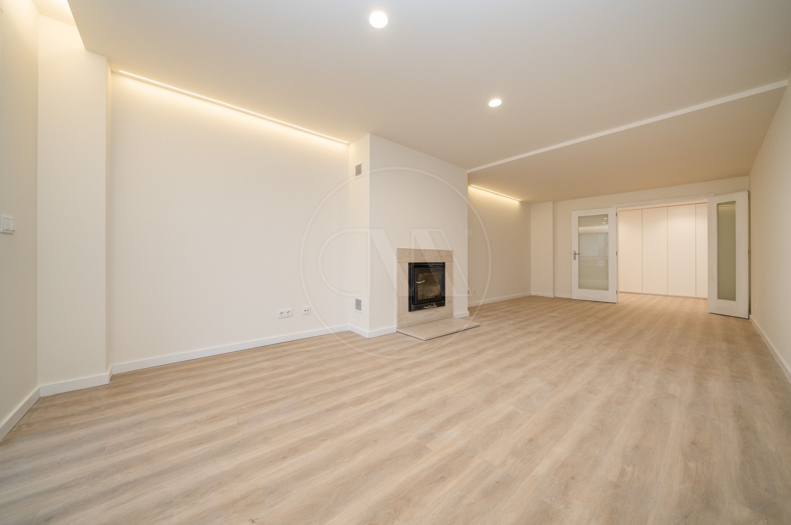 Apartment T2 for For sale in Real, Dume e Semelhe, Braga, Braga - Sala (Imagem 2)