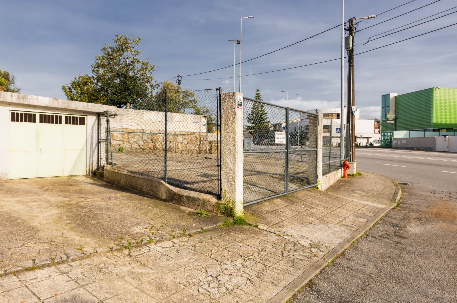 Loja para Venda em Ferreiros e Gondizalves, Braga, Braga - Área envolvente (Imagem 10)