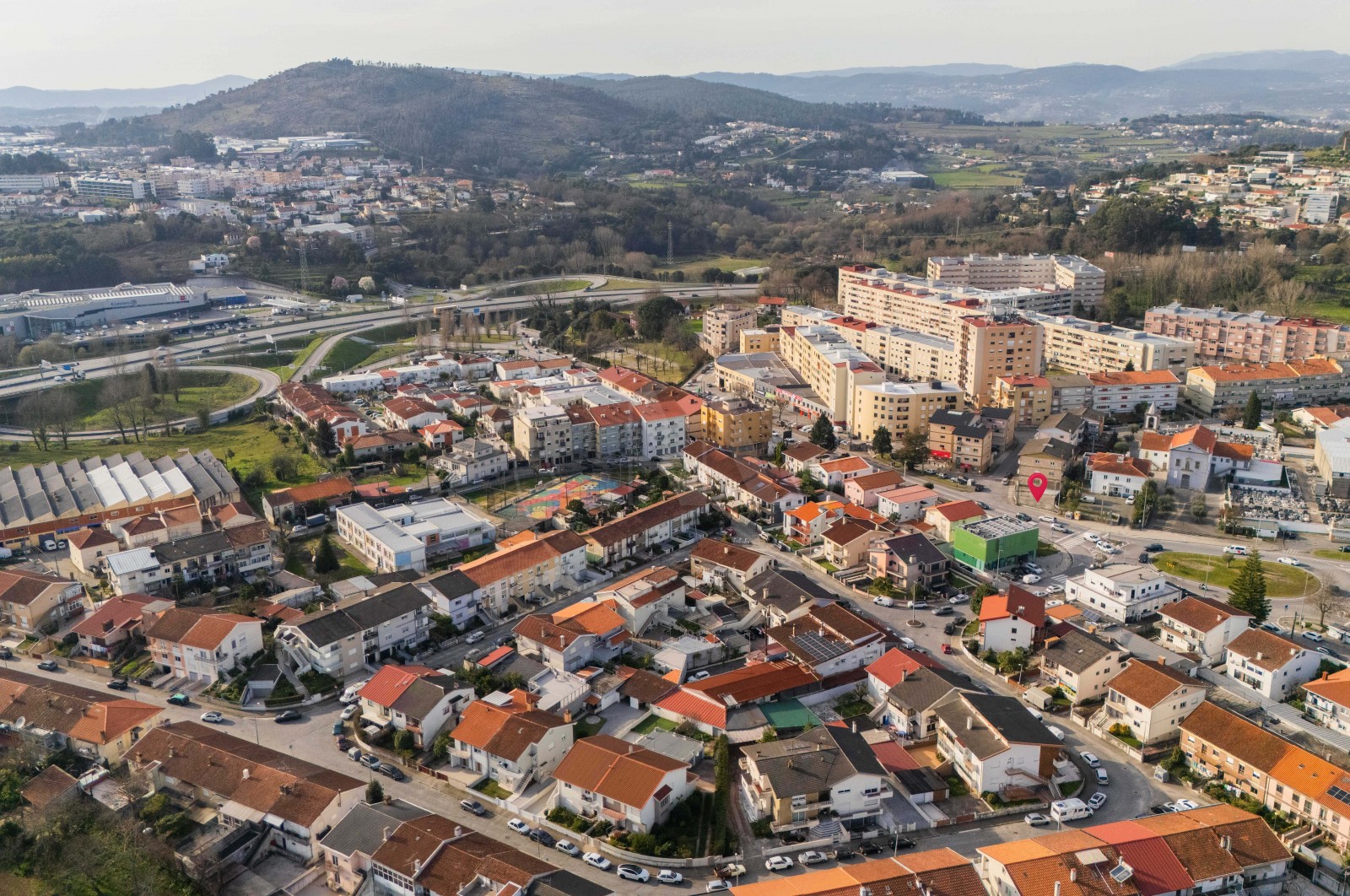 Loja para Venda em Ferreiros e Gondizalves, Braga, Braga - Área envolvente (Imagem 16)